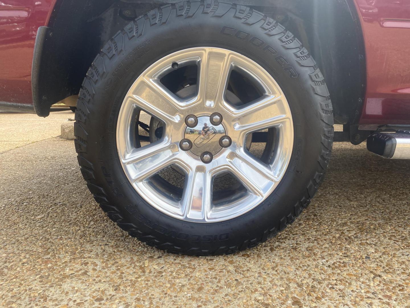 2017 RED RAM 1500 SLT; BIG HORN; (1C6RR7LT3HS) , located at 922 W. Beacon St., Philadelphia, MS, 39350, (601) 650-3675, 32.770447, -89.127151 - Photo#7