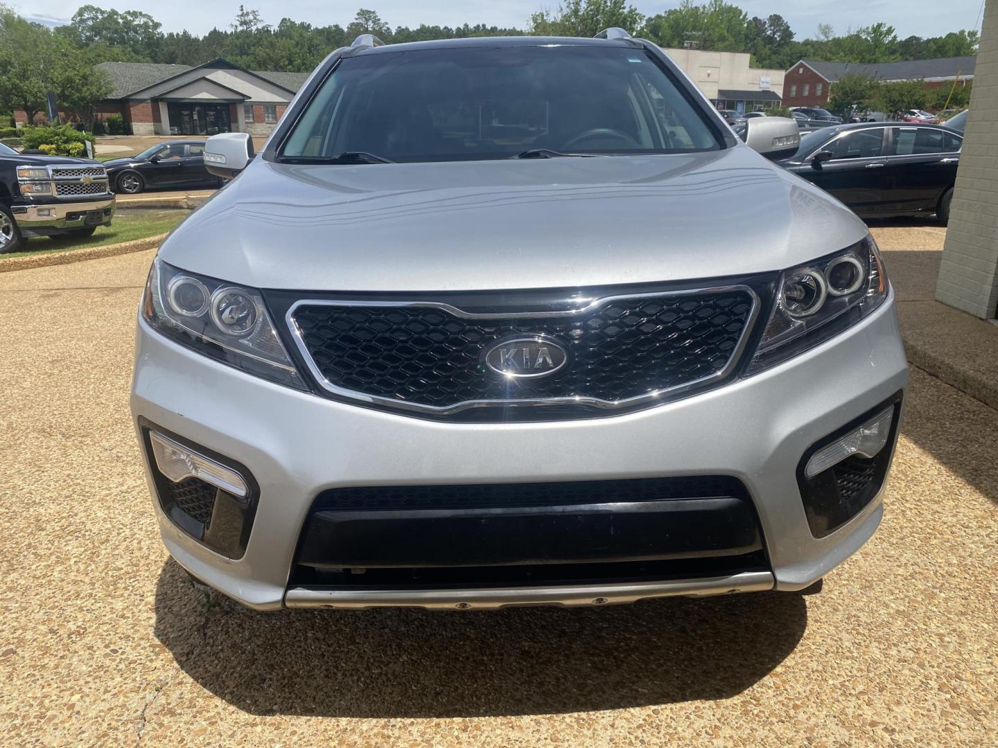 2013 SILVER KIA SORENTO SX (5XYKW4A23DG) , located at 922 W. Beacon St., Philadelphia, MS, 39350, (601) 650-3675, 32.770447, -89.127151 - Photo#1
