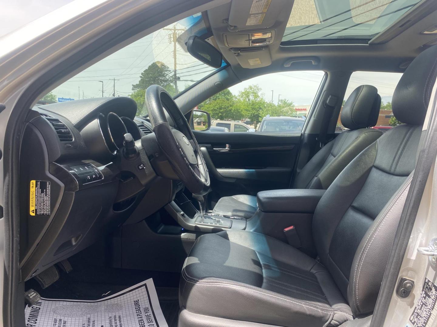 2013 SILVER KIA SORENTO SX (5XYKW4A23DG) , located at 922 W. Beacon St., Philadelphia, MS, 39350, (601) 650-3675, 32.770447, -89.127151 - Photo#9