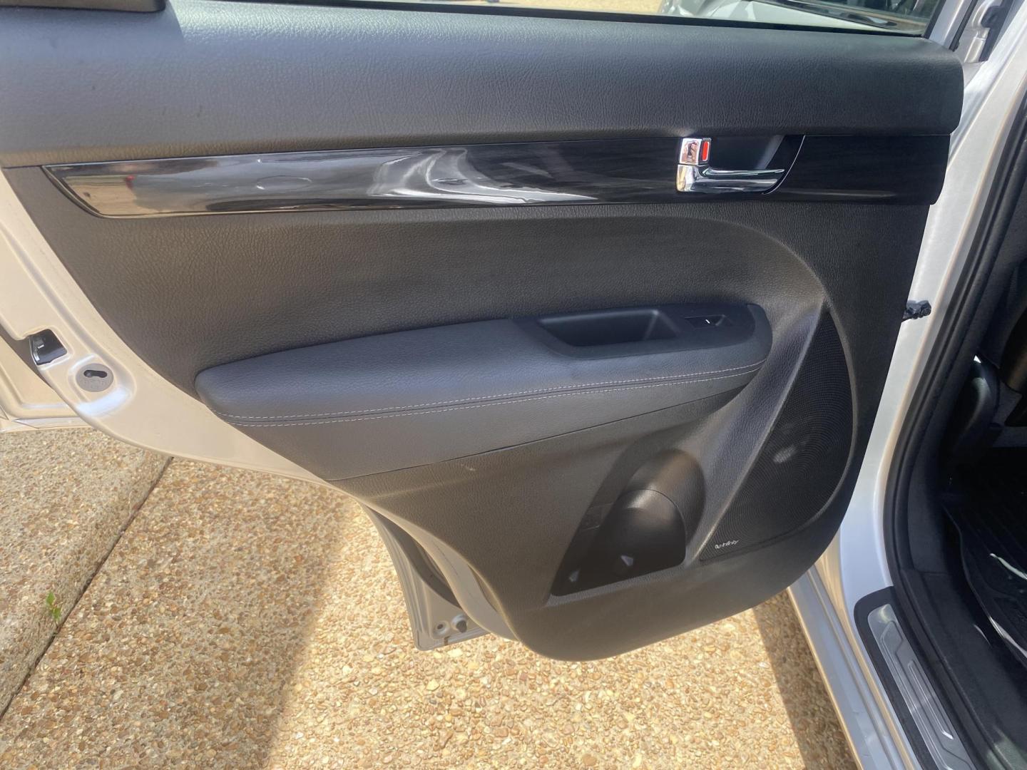 2013 SILVER KIA SORENTO SX (5XYKW4A23DG) , located at 922 W. Beacon St., Philadelphia, MS, 39350, (601) 650-3675, 32.770447, -89.127151 - Photo#12