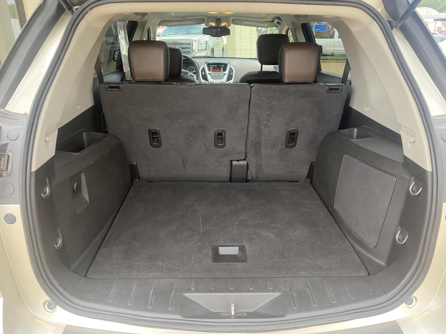 2015 TAN GMC TERRAIN SLT1 (2GKALSEK5F6) , located at 922 W. Beacon St., Philadelphia, MS, 39350, (601) 650-3675, 32.770447, -89.127151 - Photo#19