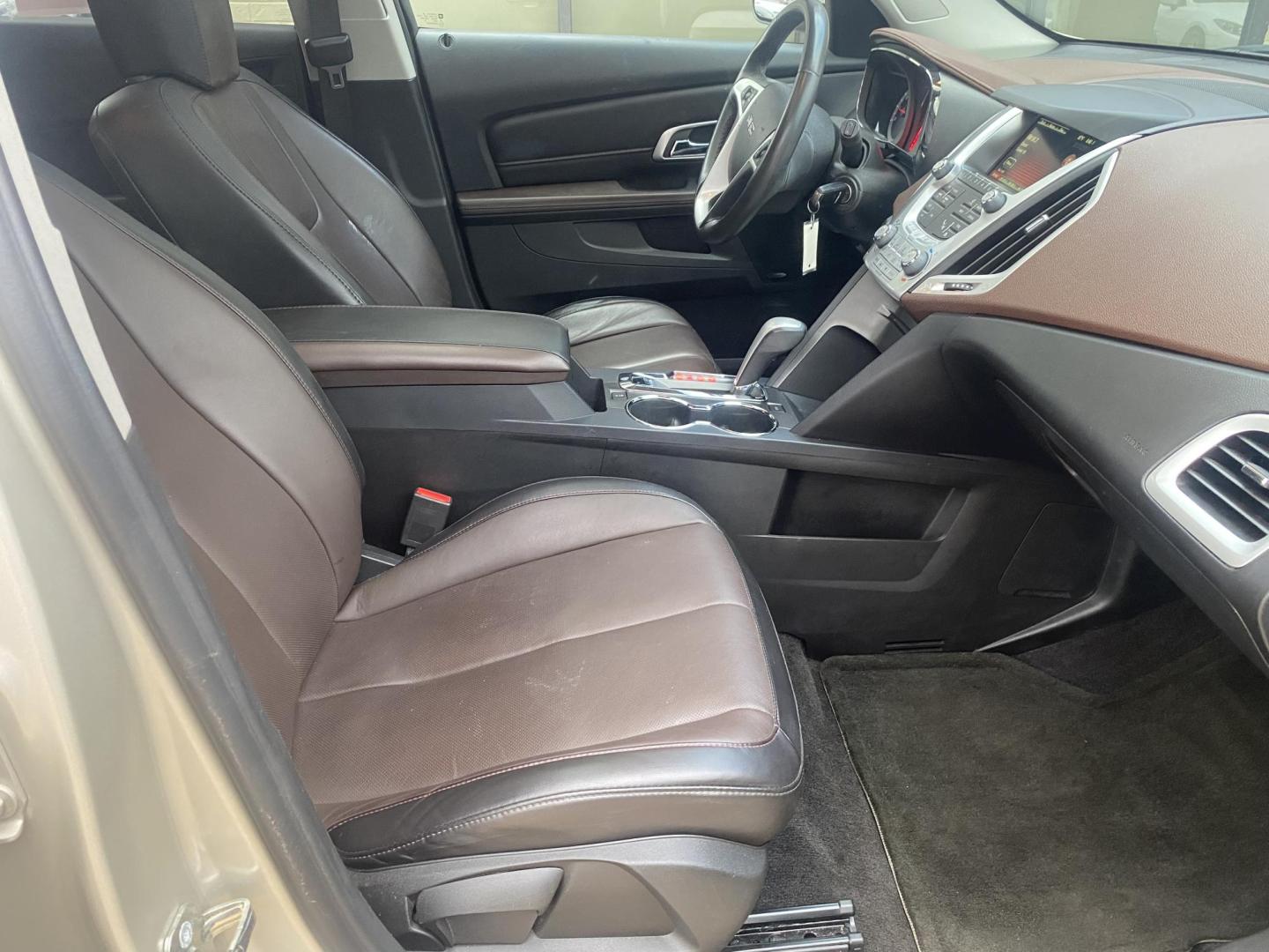 2015 TAN GMC TERRAIN SLT1 (2GKALSEK5F6) , located at 922 W. Beacon St., Philadelphia, MS, 39350, (601) 650-3675, 32.770447, -89.127151 - Photo#10