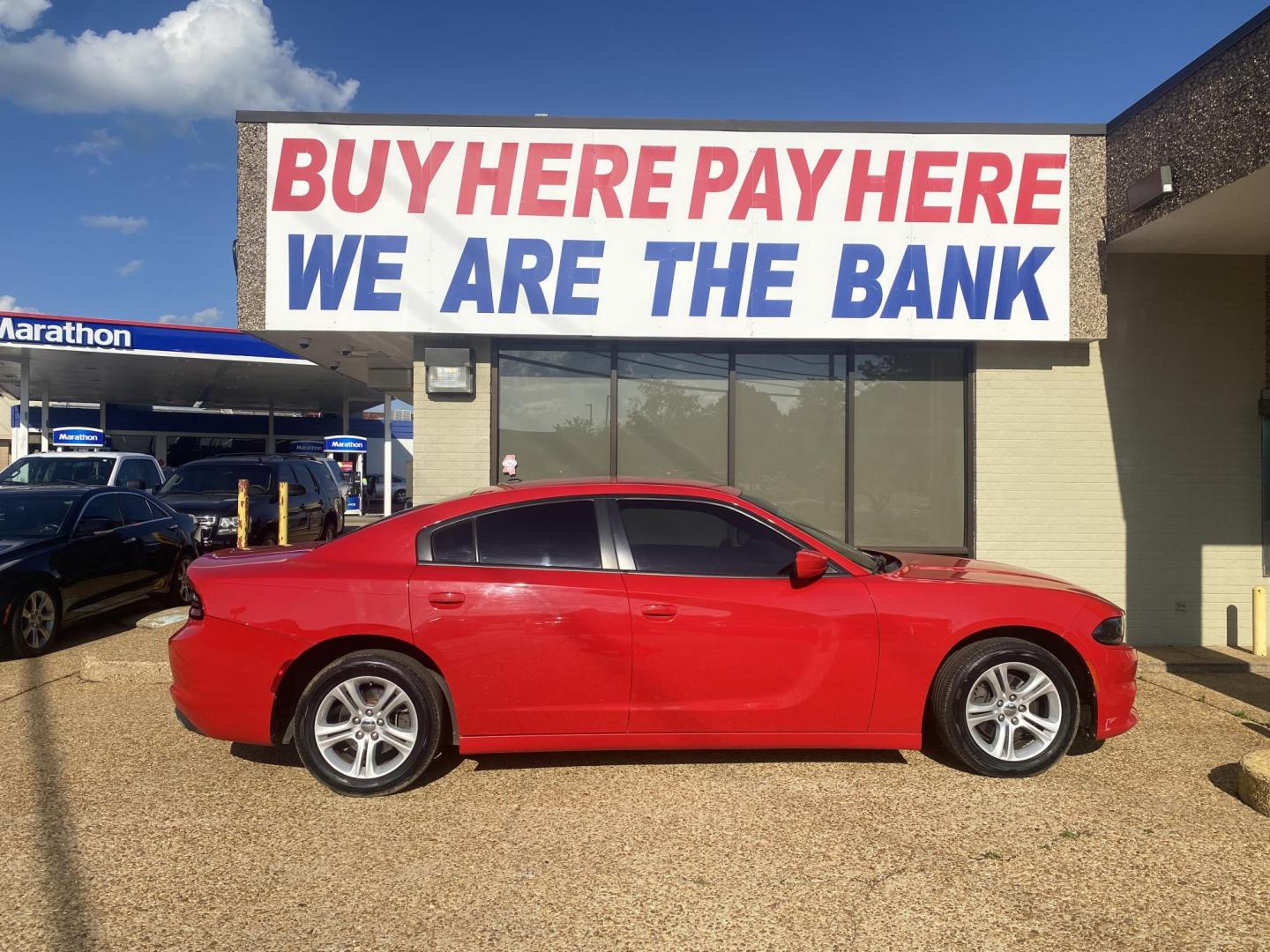 2018 RED DODGE CHARGER SXT (2C3CDXBG1JH) , located at 922 W. Beacon St., Philadelphia, MS, 39350, (601) 650-3675, 32.770447, -89.127151 - Photo#6