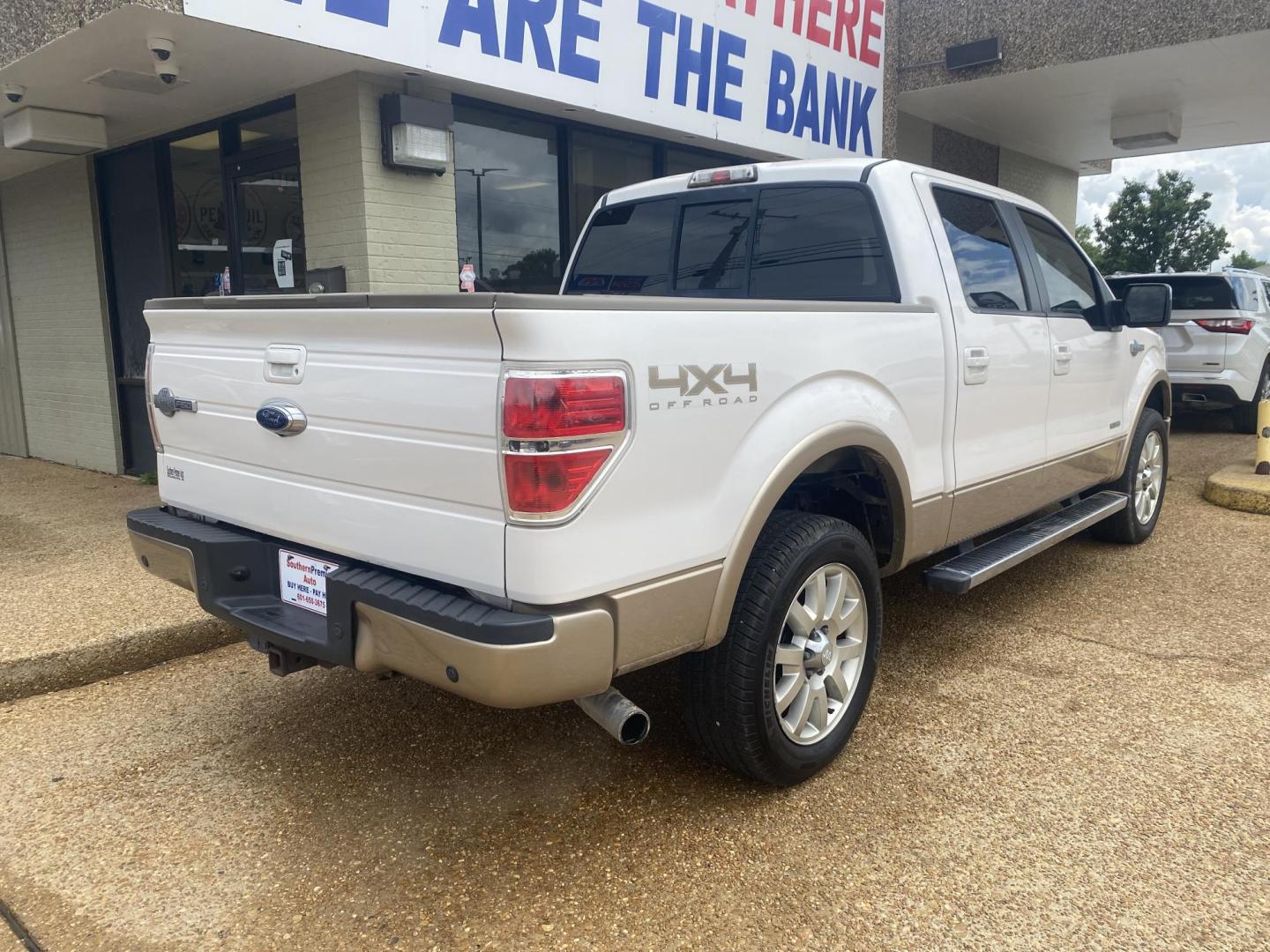 2012 WHITE FORD F-150 KING RANCH (1FTFW1ET9CK) , located at 922 W. Beacon St., Philadelphia, MS, 39350, (601) 650-3675, 32.770447, -89.127151 - Photo#5