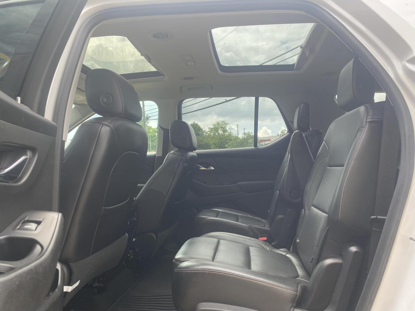 2018 WHITE CHEVROLET TRAVERSE PREMIER (1GNERKKW1JJ) , located at 922 W. Beacon St., Philadelphia, MS, 39350, (601) 650-3675, 32.770447, -89.127151 - Photo#13
