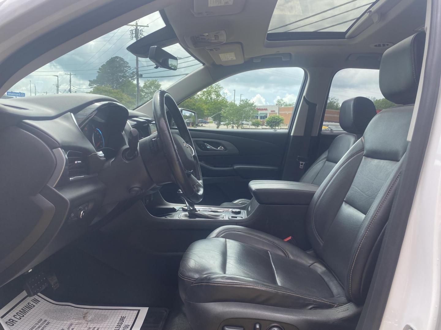 2018 WHITE CHEVROLET TRAVERSE PREMIER (1GNERKKW1JJ) , located at 922 W. Beacon St., Philadelphia, MS, 39350, (601) 650-3675, 32.770447, -89.127151 - Photo#9