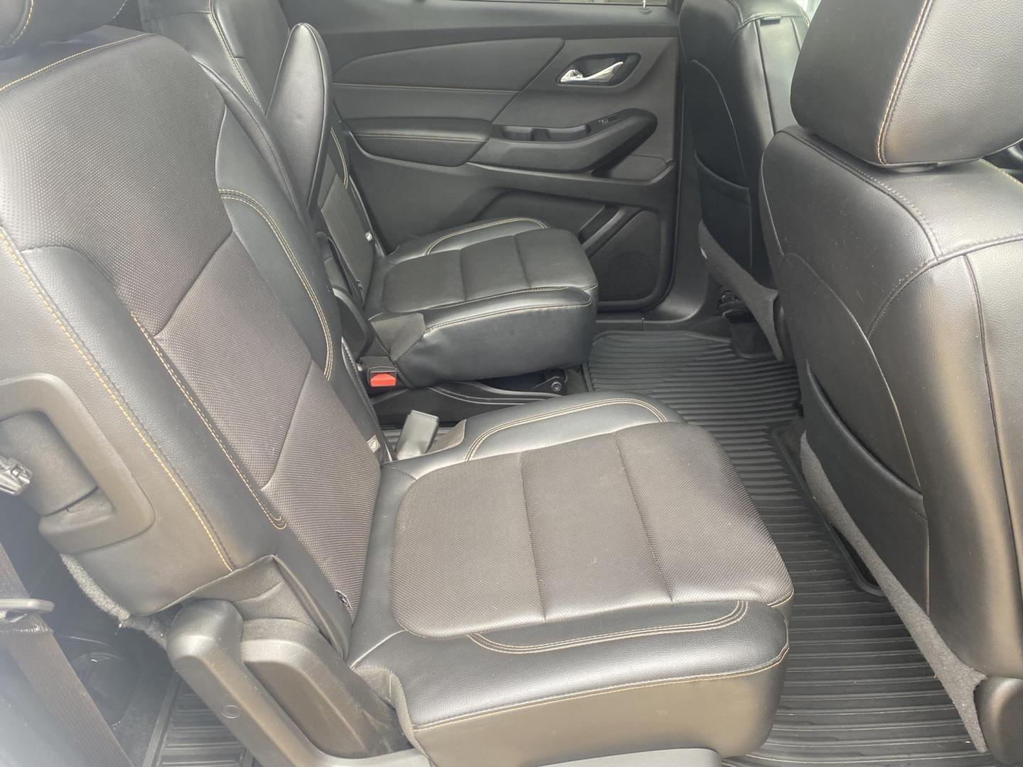 2018 WHITE CHEVROLET TRAVERSE PREMIER (1GNERKKW1JJ) , located at 922 W. Beacon St., Philadelphia, MS, 39350, (601) 650-3675, 32.770447, -89.127151 - Photo#14