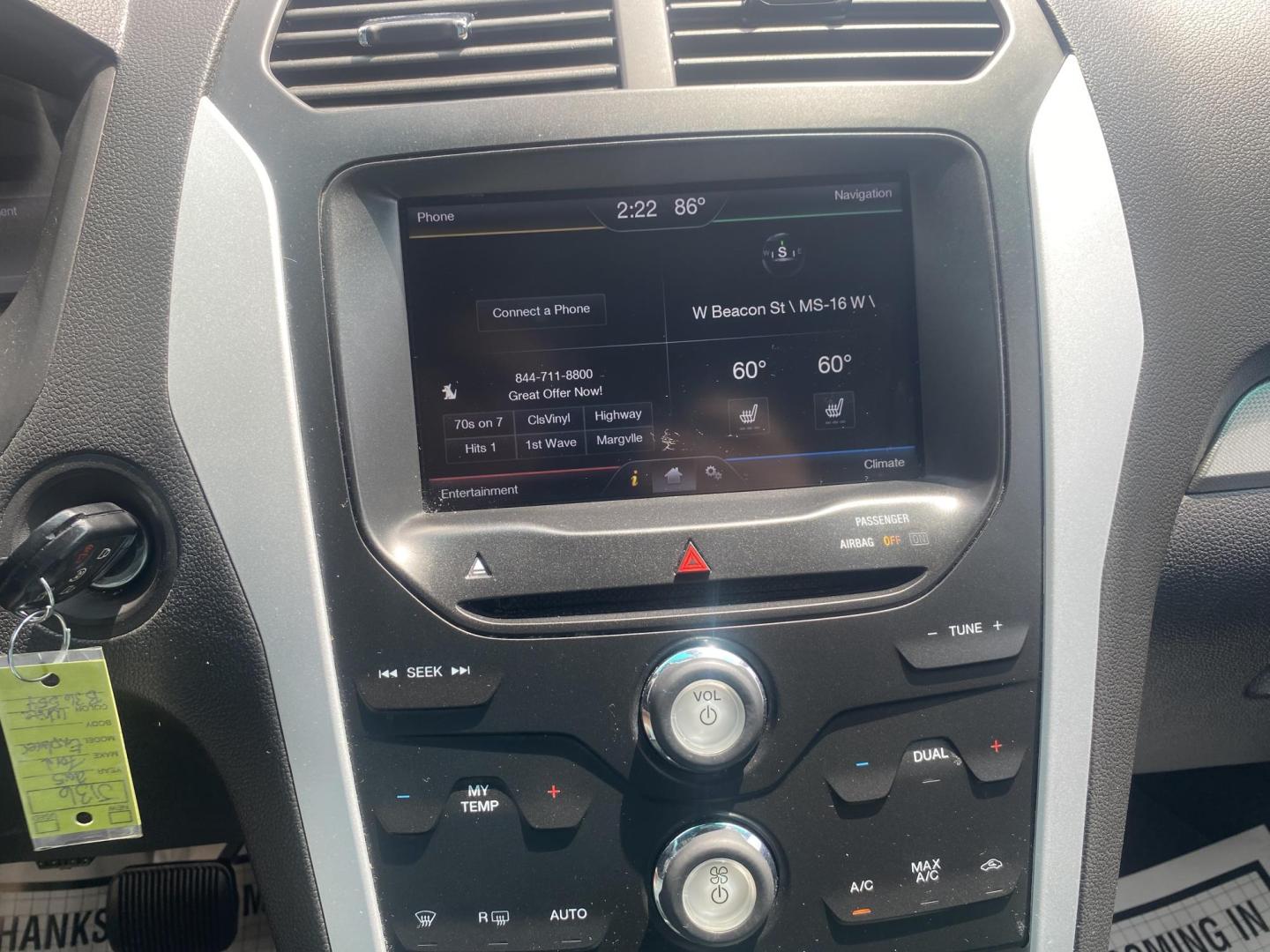 2015 WHITE FORD EXPLORER XLT (1FM5K7D82FG) , located at 922 W. Beacon St., Philadelphia, MS, 39350, (601) 650-3675, 32.770447, -89.127151 - Photo#18