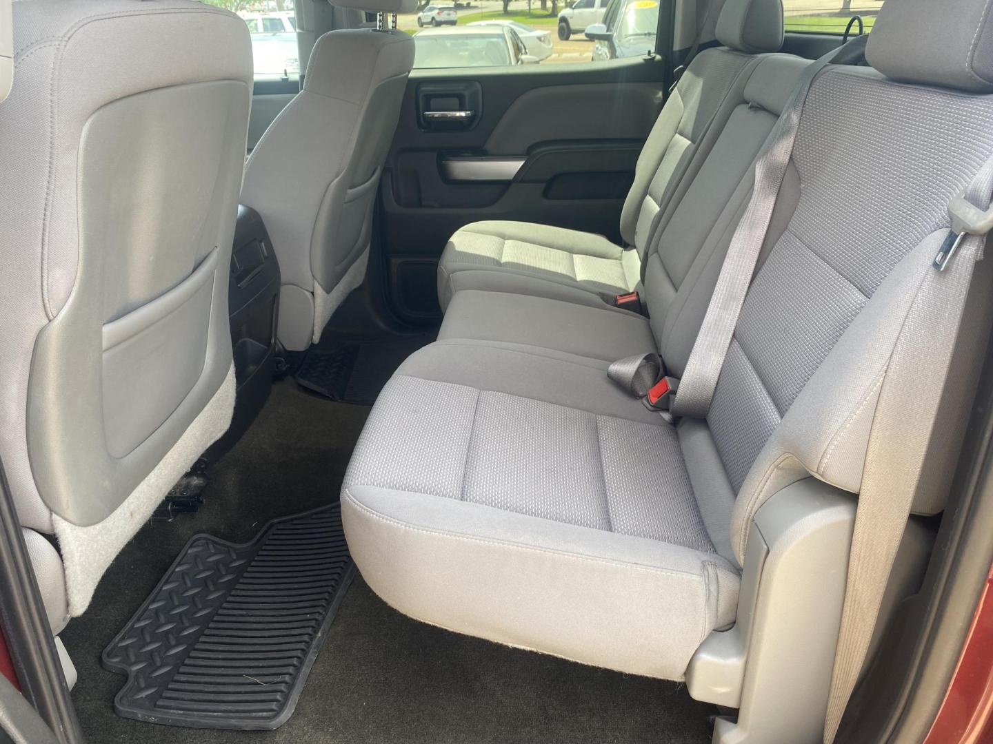 2014 RED CHEVROLET SILVERADO LT (3GCUKREC1EG) , located at 922 W. Beacon St., Philadelphia, MS, 39350, (601) 650-3675, 32.770447, -89.127151 - Photo#13