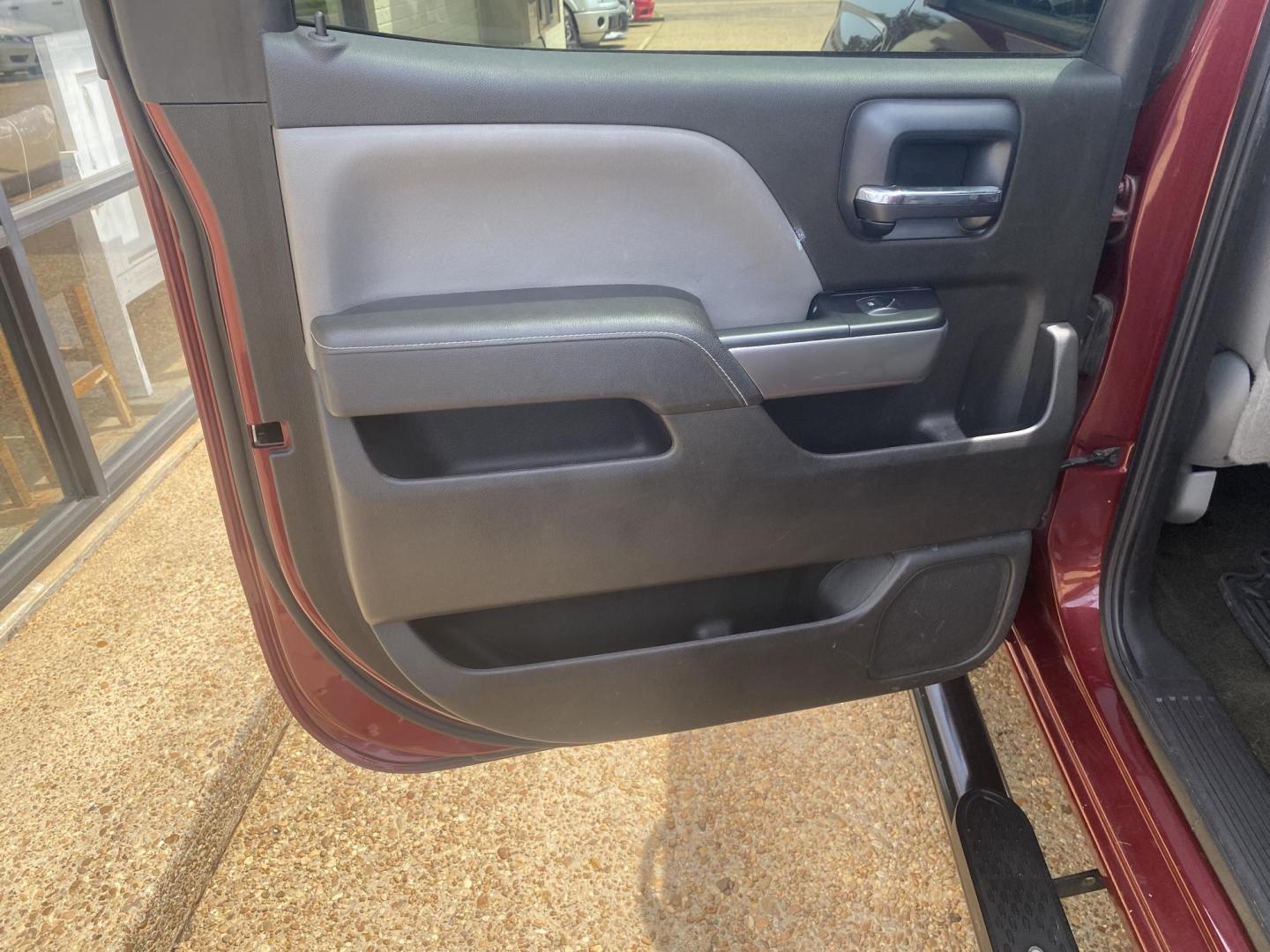 2014 RED CHEVROLET SILVERADO LT (3GCUKREC1EG) , located at 922 W. Beacon St., Philadelphia, MS, 39350, (601) 650-3675, 32.770447, -89.127151 - Photo#12