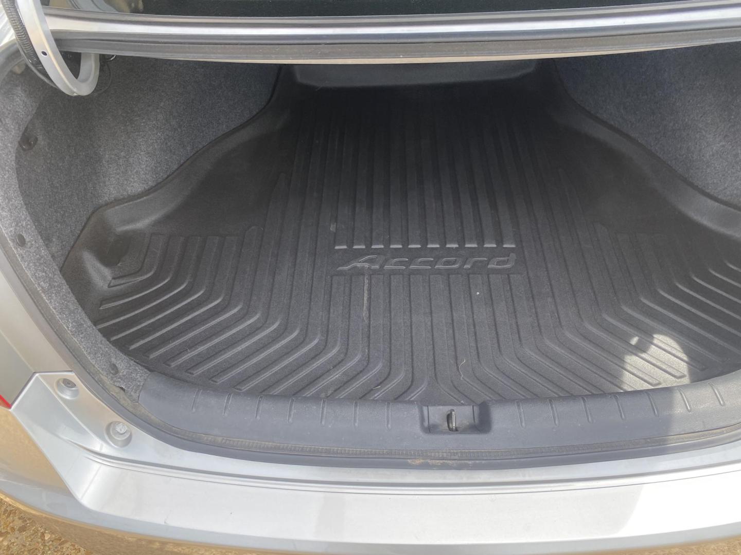 2013 SILVER HONDA ACCORD LX (1HGCR2F39DA) , located at 922 W. Beacon St., Philadelphia, MS, 39350, (601) 650-3675, 32.770447, -89.127151 - Photo#14
