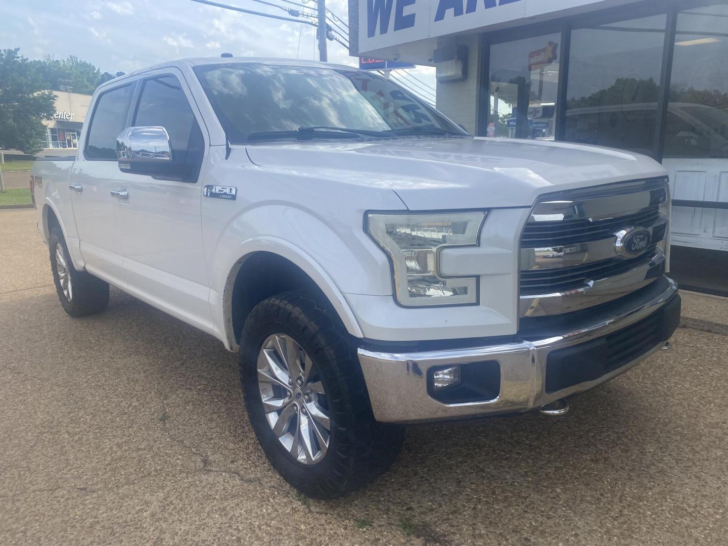 2016 WHITE FORD F-150 LARIAT (1FTEW1EF4GF) , located at 922 W. Beacon St., Philadelphia, MS, 39350, (601) 650-3675, 32.770447, -89.127151 - Photo#0
