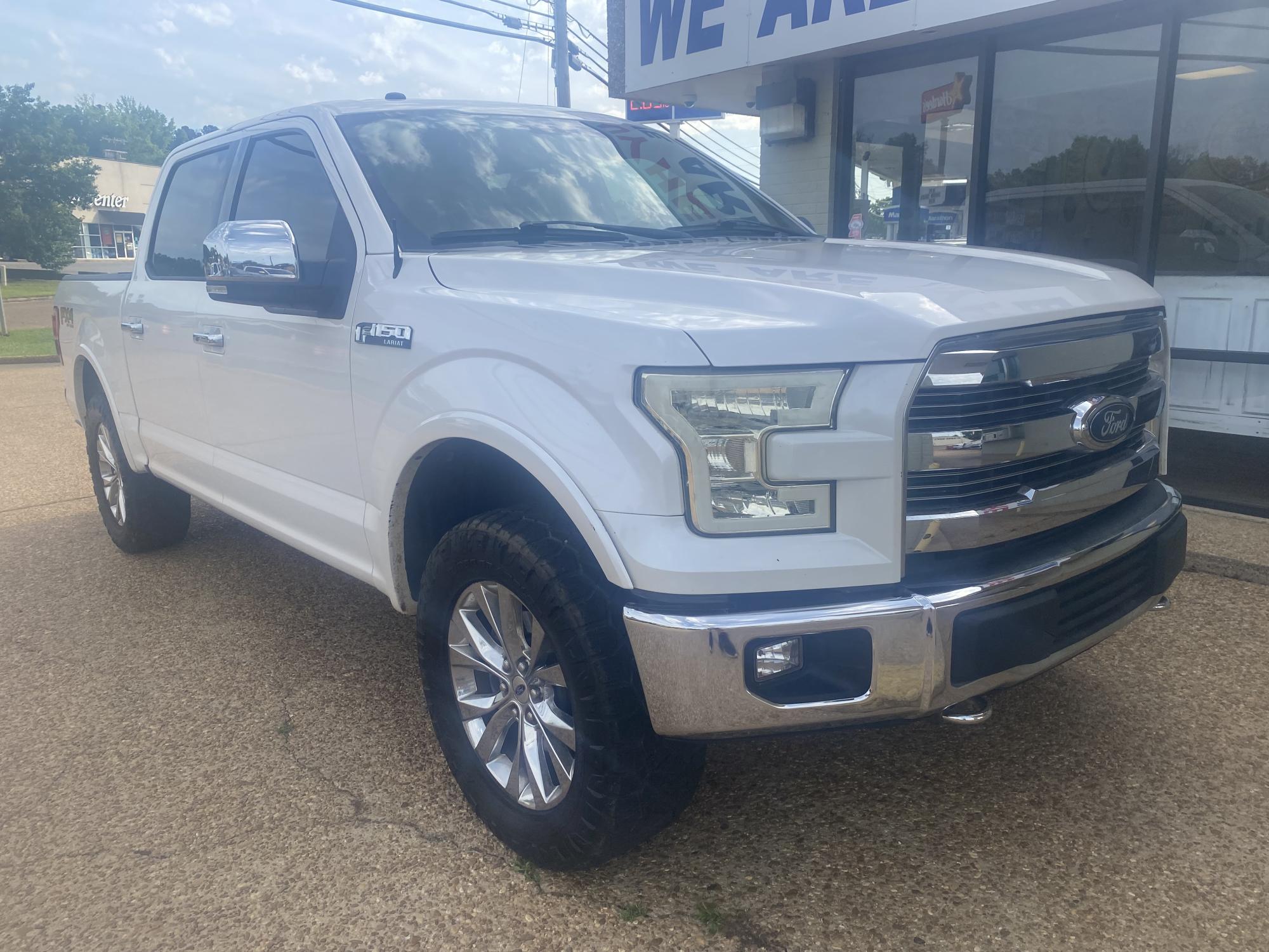 photo of 2016 FORD F-150 LARIAT 