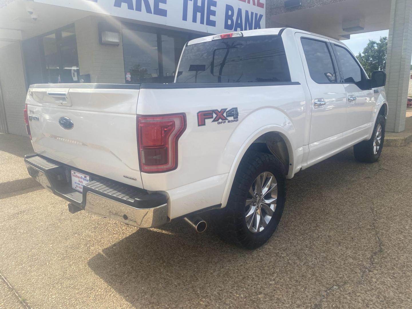 2016 WHITE FORD F-150 LARIAT (1FTEW1EF4GF) , located at 922 W. Beacon St., Philadelphia, MS, 39350, (601) 650-3675, 32.770447, -89.127151 - Photo#5