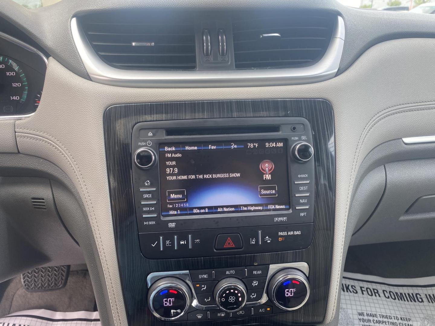 2015 GRAY CHEVROLET TRAVERSE LTZ (1GNKRJKD6FJ) , located at 922 W. Beacon St., Philadelphia, MS, 39350, (601) 650-3675, 32.770447, -89.127151 - Photo#17