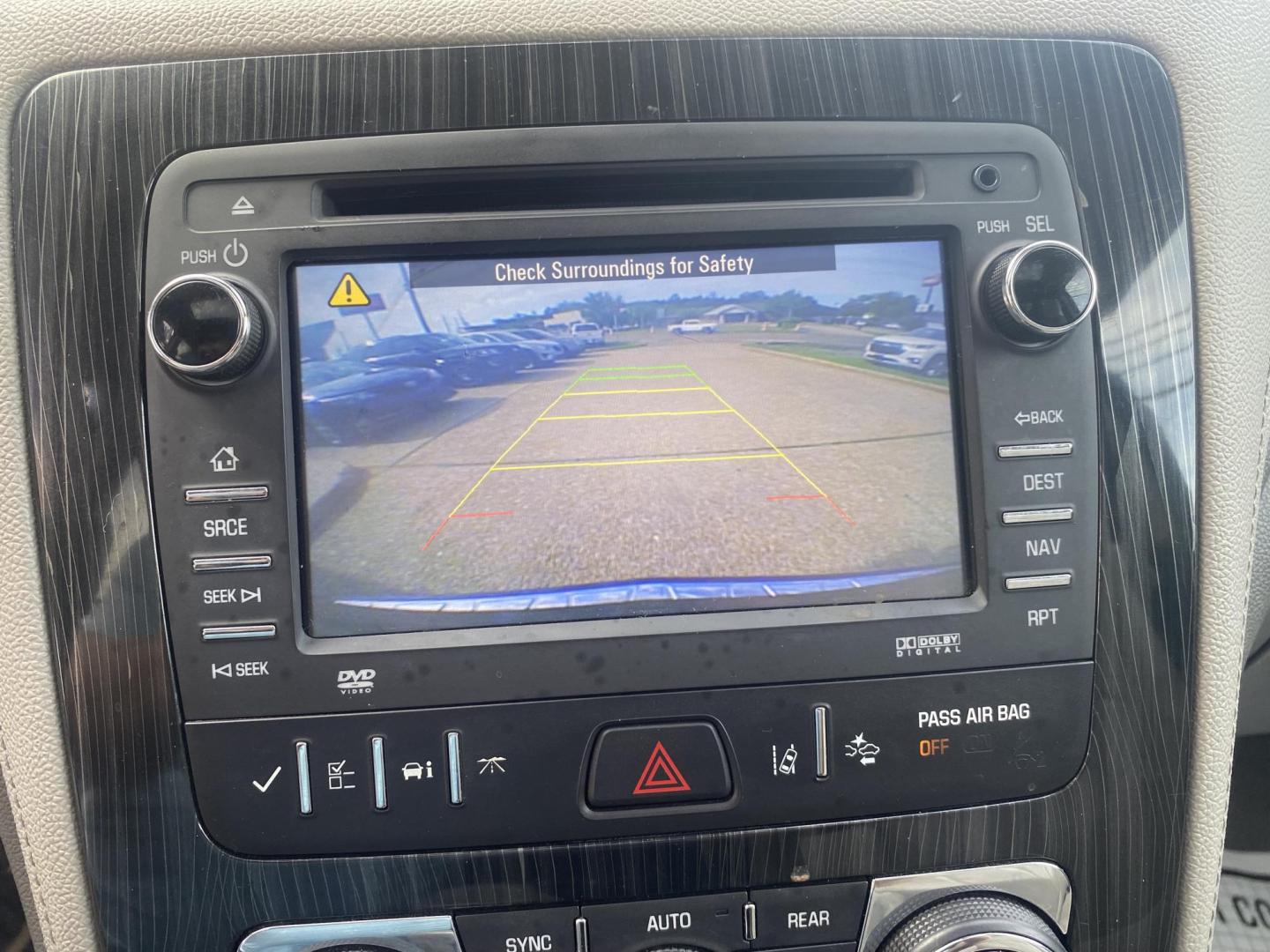 2015 GRAY CHEVROLET TRAVERSE LTZ (1GNKRJKD6FJ) , located at 922 W. Beacon St., Philadelphia, MS, 39350, (601) 650-3675, 32.770447, -89.127151 - Photo#18