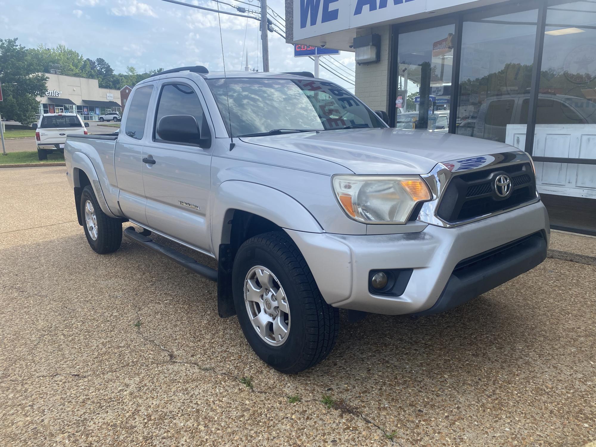 photo of 2013 TOYOTA TACOMA PRERUNNER 