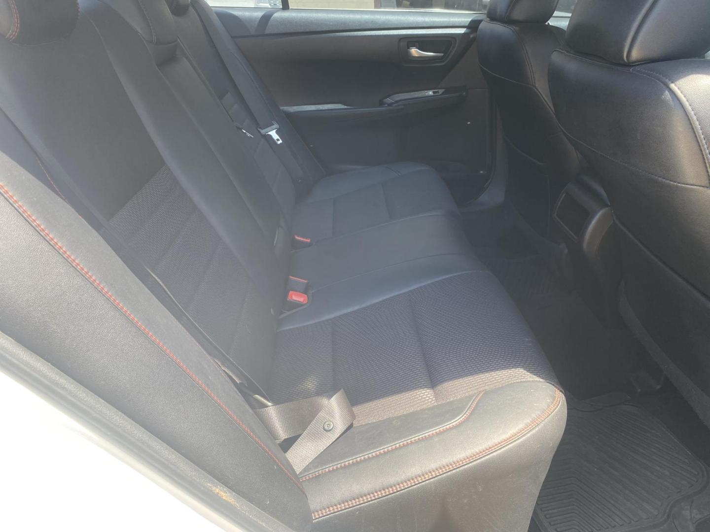 2016 WHITE TOYOTA CAMRY SE (4T1BF1FK8GU) , located at 922 W. Beacon St., Philadelphia, MS, 39350, (601) 650-3675, 32.770447, -89.127151 - Photo#14