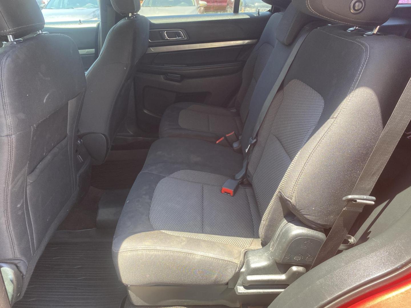 2018 RED FORD EXPLORER XLT (1FM5K7D88JG) , located at 922 W. Beacon St., Philadelphia, MS, 39350, (601) 650-3675, 32.770447, -89.127151 - Photo#13