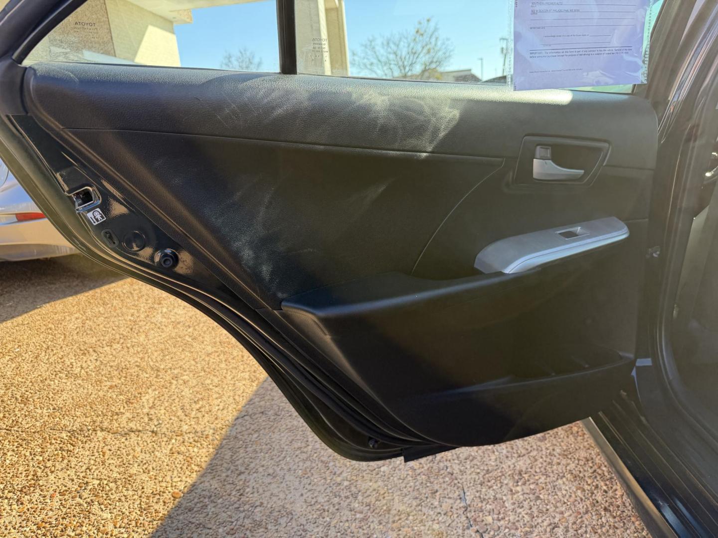 2013 BLUE TOYOTA CAMRY SE (4T1BF1FK5DU) , located at 922 W. Beacon St., Philadelphia, MS, 39350, (601) 650-3675, 32.770447, -89.127151 - Photo#11