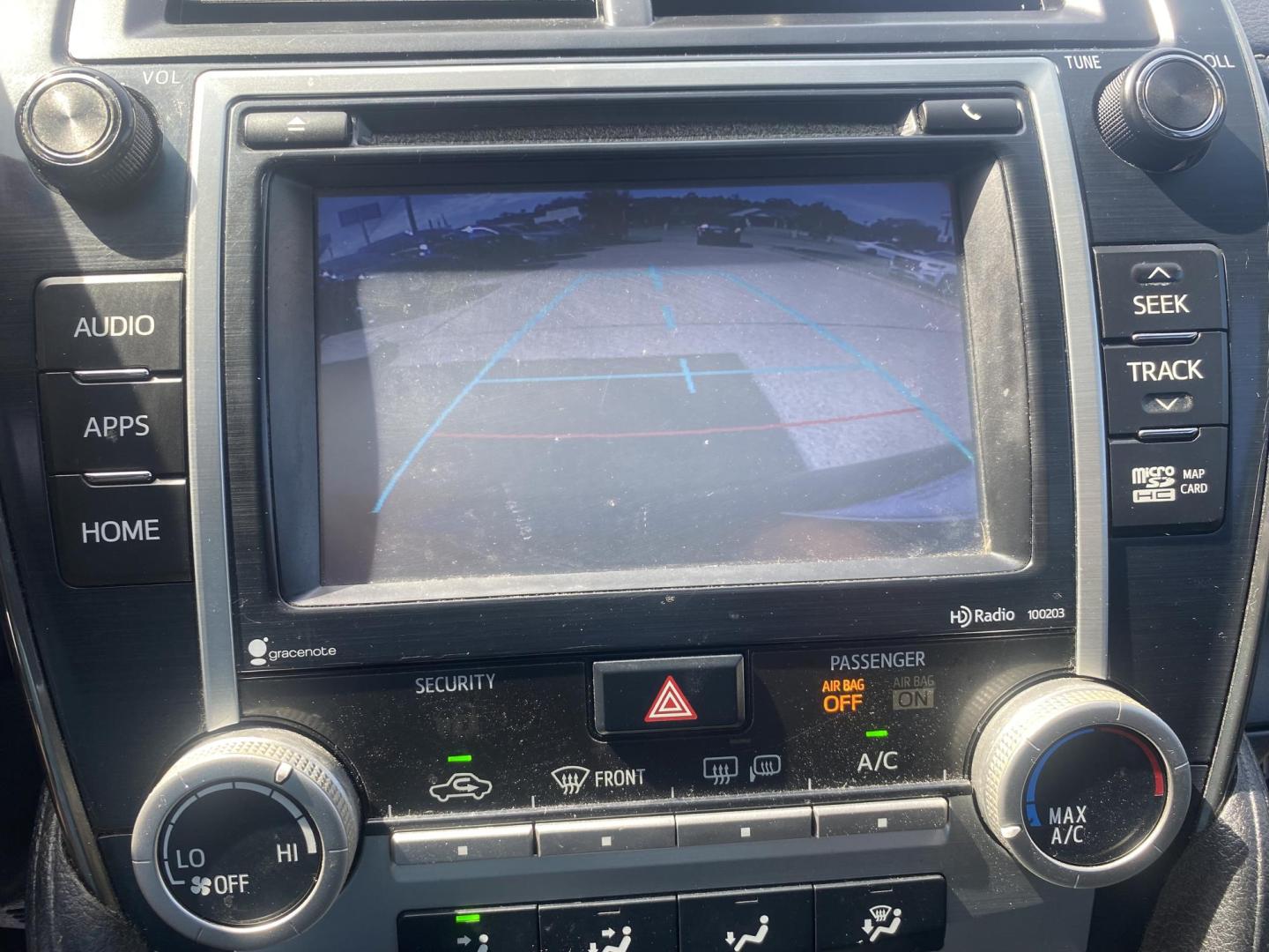 2014 GREY TOYOTA CAMRY SE (4T1BF1FK9EU) , located at 922 W. Beacon St., Philadelphia, MS, 39350, (601) 650-3675, 32.770447, -89.127151 - Photo#18