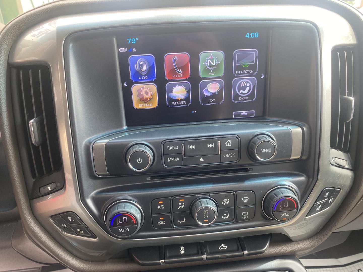 2018 WHITE CHEVROLET SILVERADO LTZ (3GCPCSEC5JG) , located at 922 W. Beacon St., Philadelphia, MS, 39350, (601) 650-3675, 32.770447, -89.127151 - Photo#17