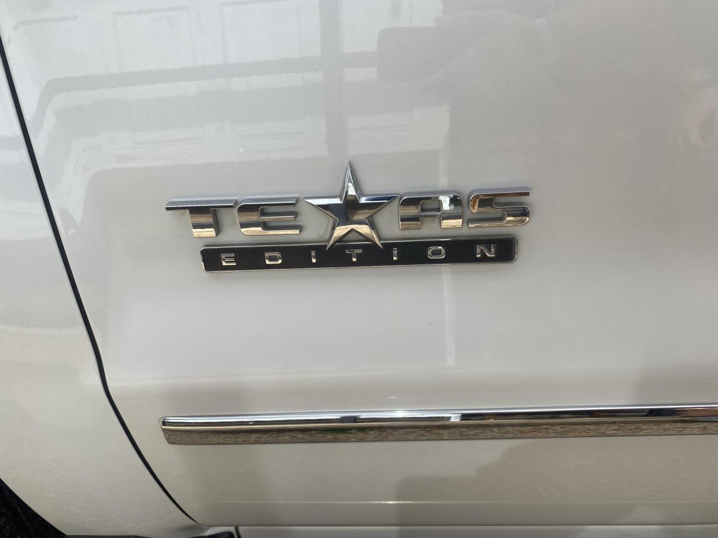 2018 WHITE CHEVROLET SILVERADO LTZ (3GCPCSEC5JG) , located at 922 W. Beacon St., Philadelphia, MS, 39350, (601) 650-3675, 32.770447, -89.127151 - Photo#20