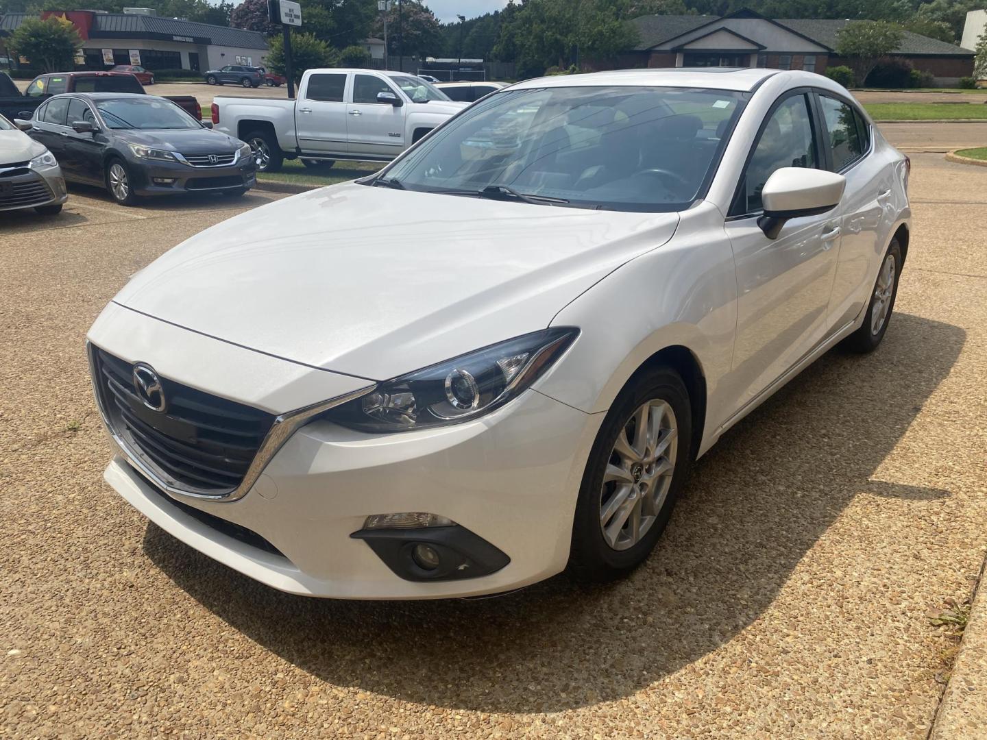 2016 WHITE MAZDA MAZDA3 S GRAND TOURI (3MZBM1X76GM) , located at 922 W. Beacon St., Philadelphia, MS, 39350, (601) 650-3675, 32.770447, -89.127151 - Photo#2