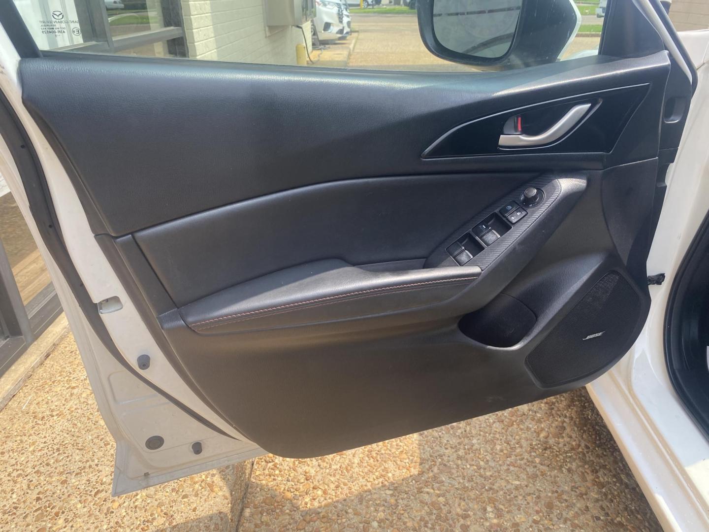 2016 WHITE MAZDA MAZDA3 S GRAND TOURI (3MZBM1X76GM) , located at 922 W. Beacon St., Philadelphia, MS, 39350, (601) 650-3675, 32.770447, -89.127151 - Photo#8