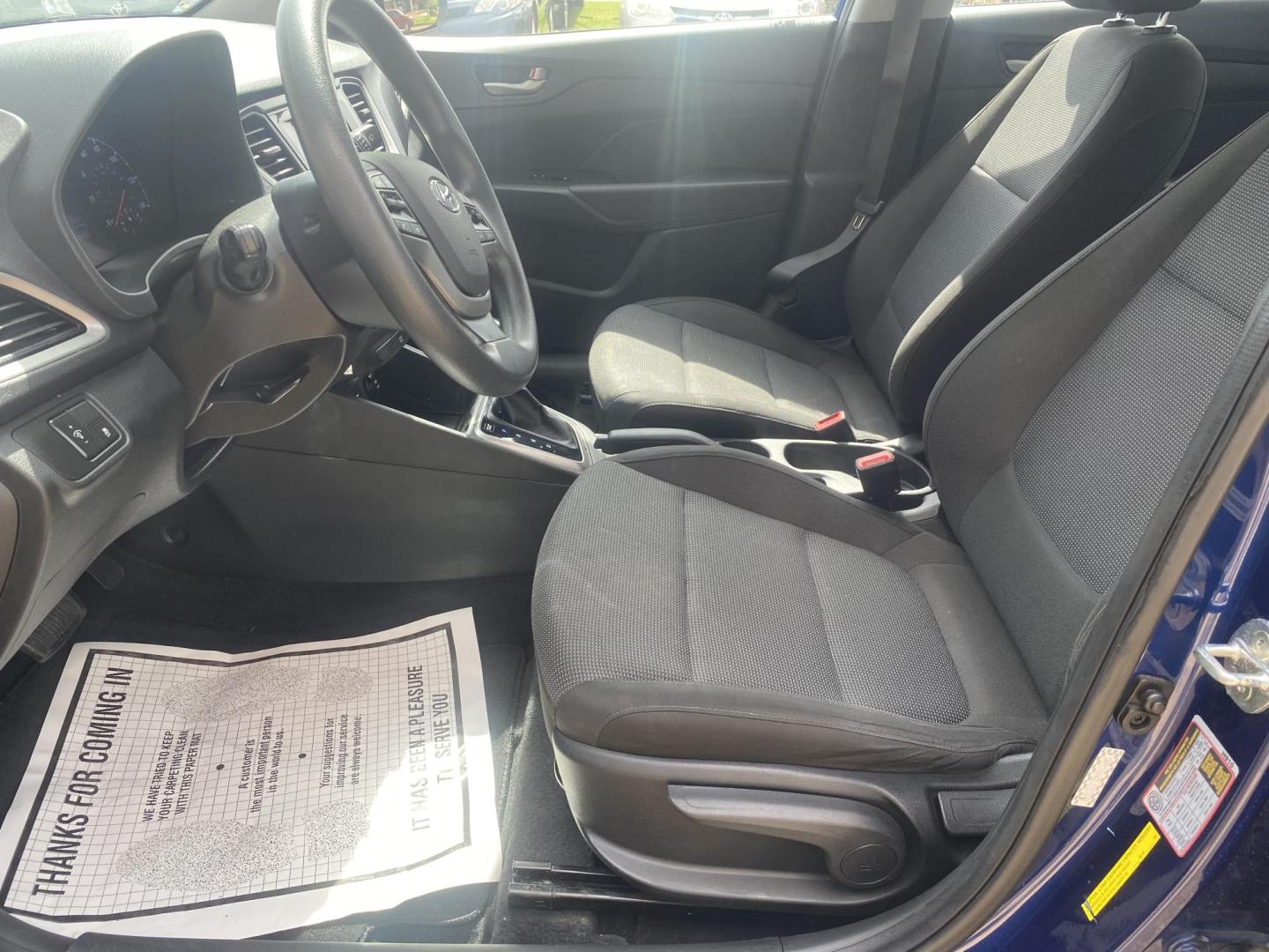 2020 BLUE HYUNDAI ACCENT SE; SEL (3KPC24A62LE) , located at 922 W. Beacon St., Philadelphia, MS, 39350, (601) 650-3675, 32.770447, -89.127151 - Photo#9
