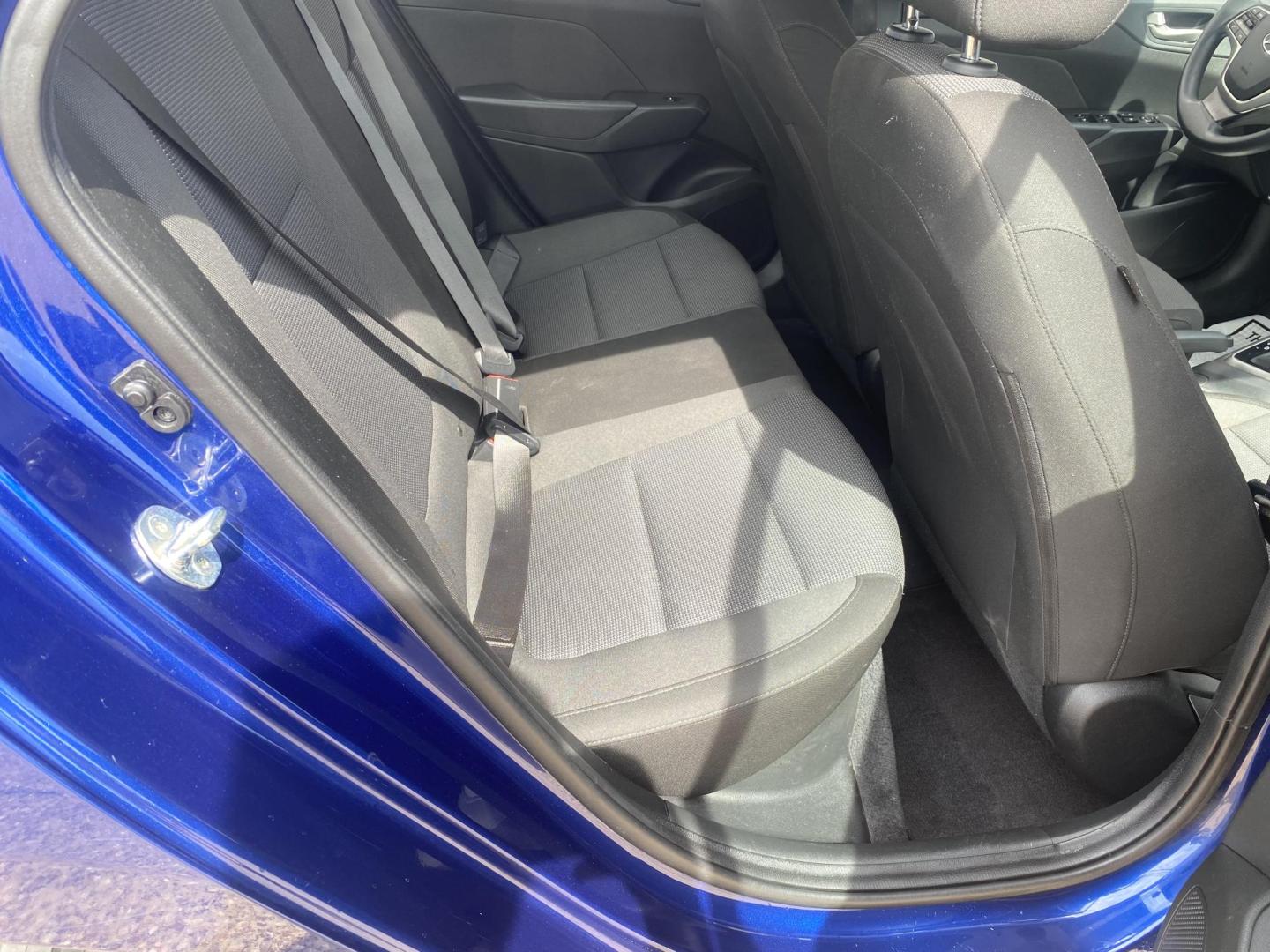 2020 BLUE HYUNDAI ACCENT SE; SEL (3KPC24A62LE) , located at 922 W. Beacon St., Philadelphia, MS, 39350, (601) 650-3675, 32.770447, -89.127151 - Photo#14
