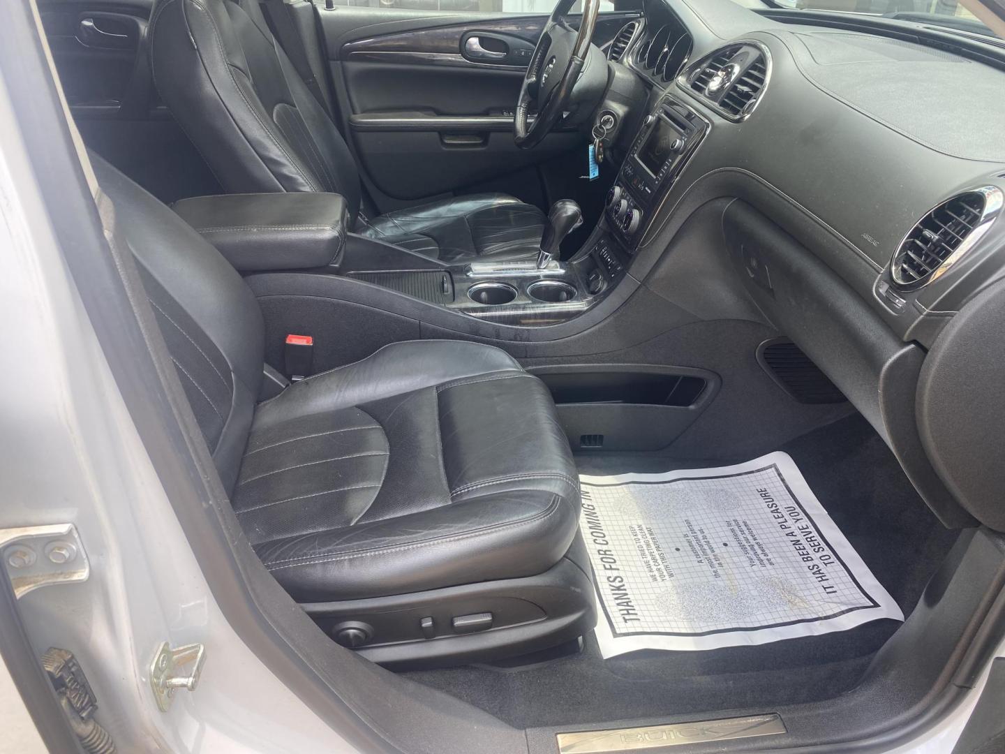 2016 WHITE BUICK ENCLAVE PREMIUM (5GAKVCKDXGJ) , located at 922 W. Beacon St., Philadelphia, MS, 39350, (601) 650-3675, 32.770447, -89.127151 - Photo#10