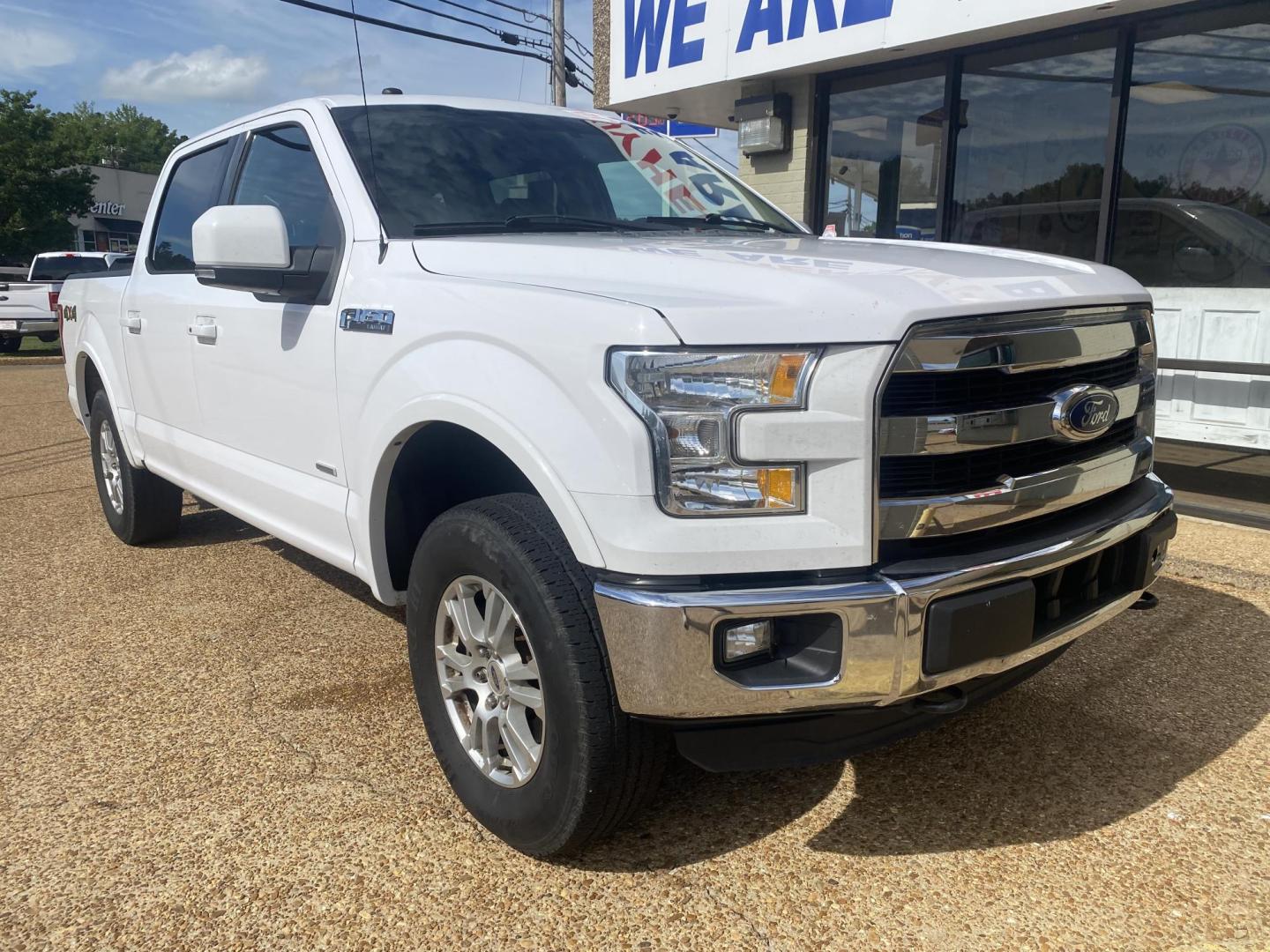 2016 WHITE FORD F-150 LARIAT (1FTEW1EP6GK) , located at 922 W. Beacon St., Philadelphia, MS, 39350, (601) 650-3675, 32.770447, -89.127151 - Photo#0