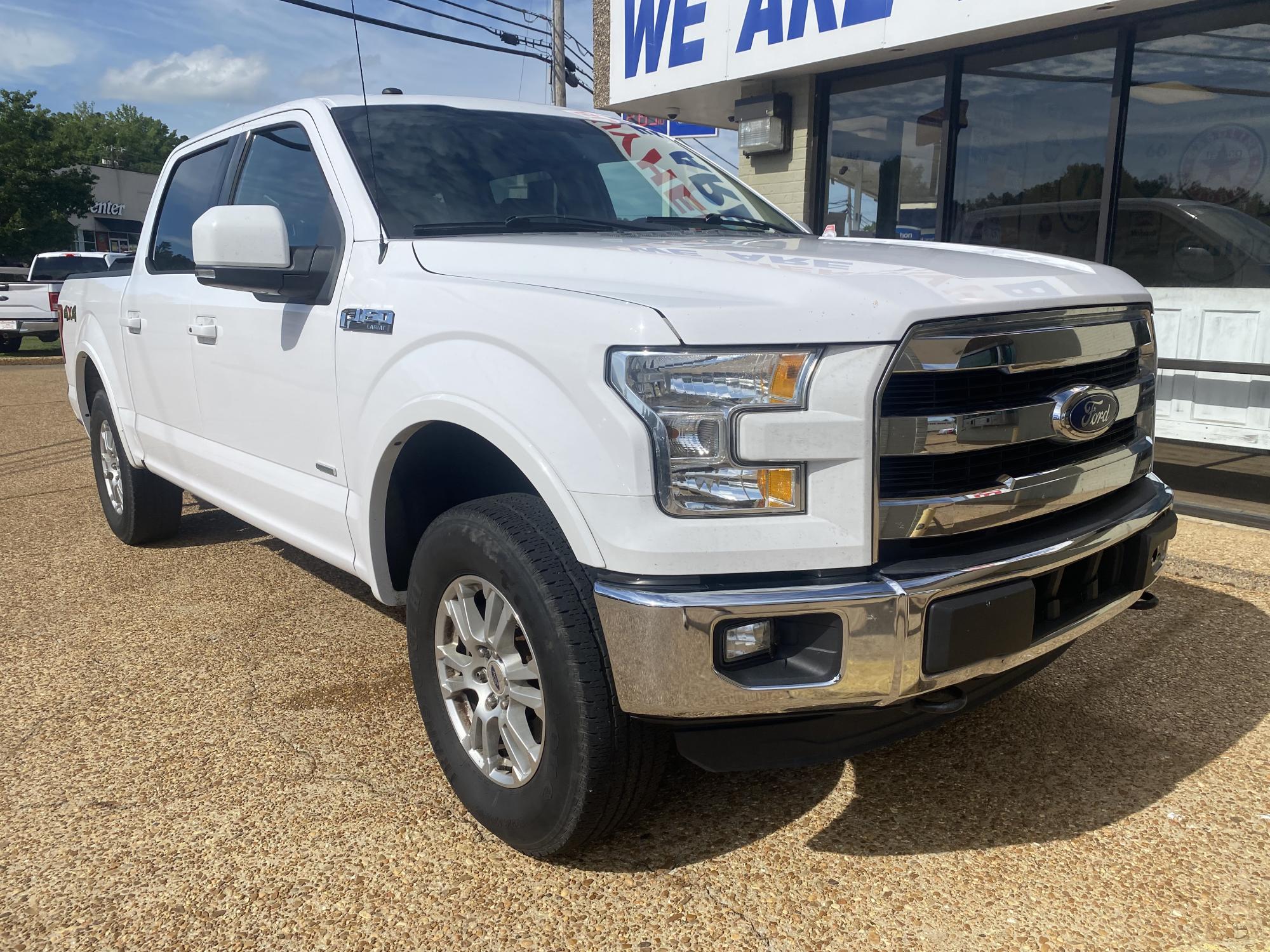 photo of 2016 FORD F-150 LARIAT
