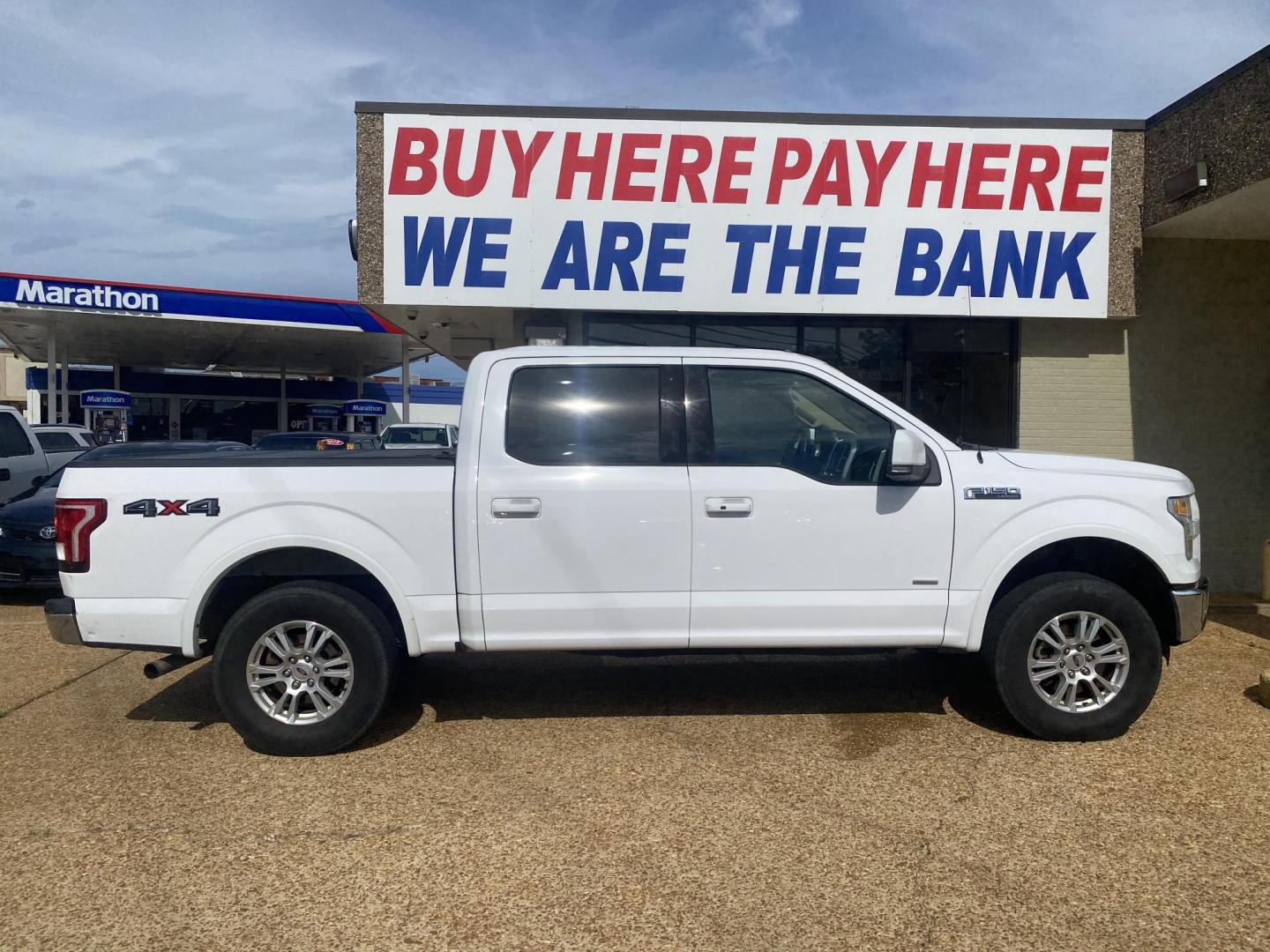 2016 WHITE FORD F-150 LARIAT (1FTEW1EP6GK) , located at 922 W. Beacon St., Philadelphia, MS, 39350, (601) 650-3675, 32.770447, -89.127151 - Photo#6
