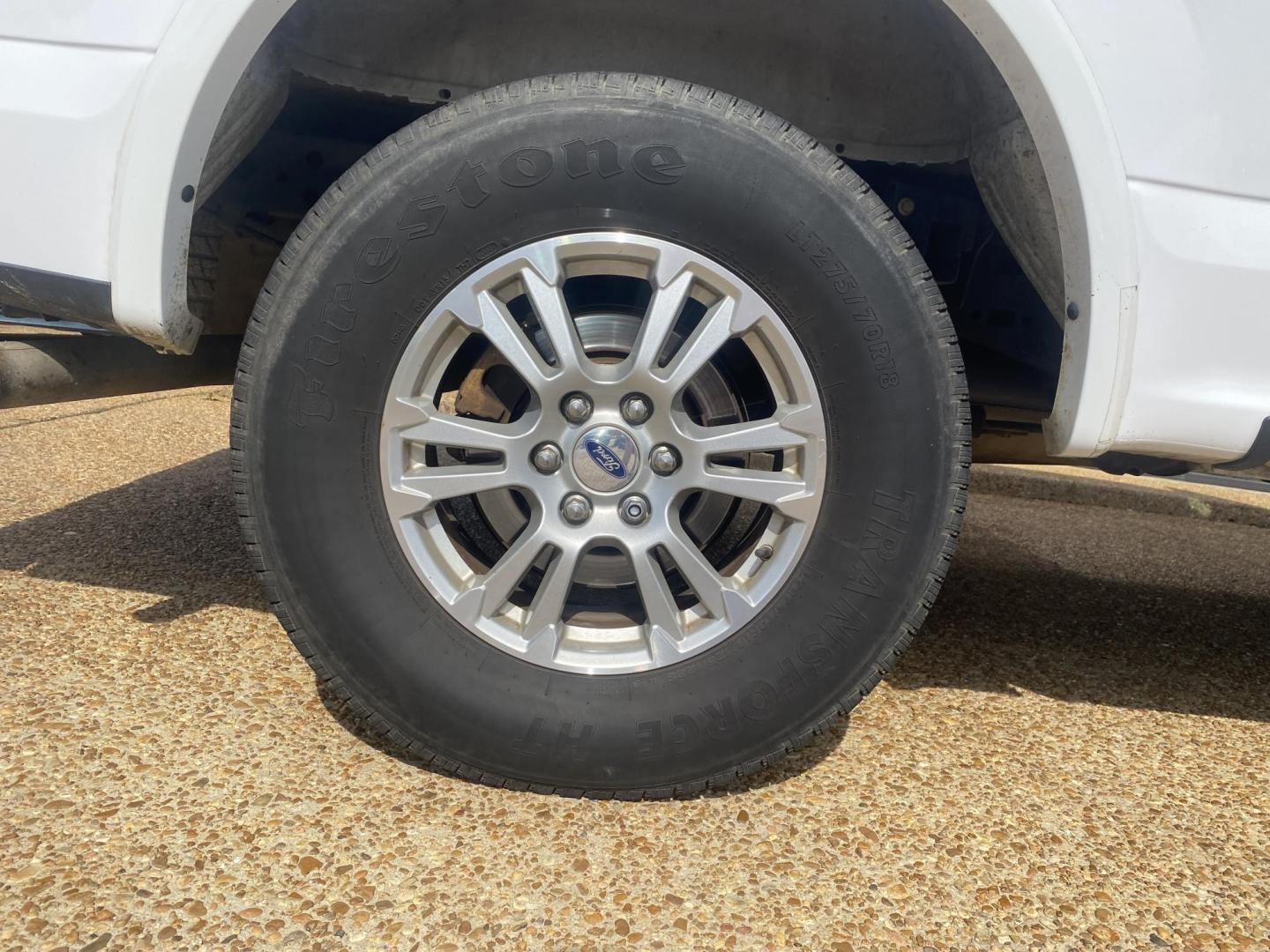 2016 WHITE FORD F-150 LARIAT (1FTEW1EP6GK) , located at 922 W. Beacon St., Philadelphia, MS, 39350, (601) 650-3675, 32.770447, -89.127151 - Photo#7