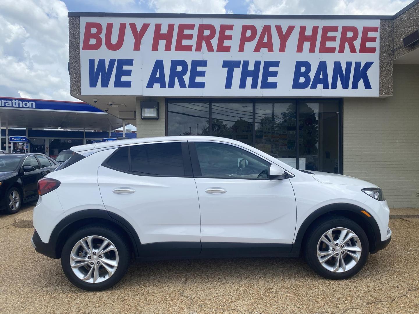 2020 WHITE BUICK ENCORE GX PREFERRED (KL4MMCSLXLB) , located at 922 W. Beacon St., Philadelphia, MS, 39350, (601) 650-3675, 32.770447, -89.127151 - Photo#6