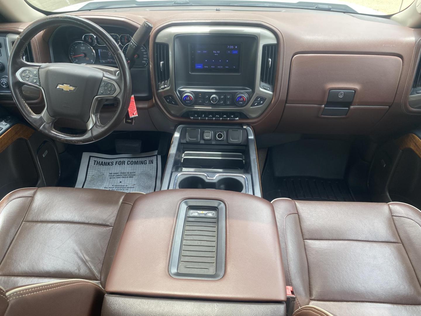 2016 WHITE CHEVROLET SILVERADO HIGH COUNT (3GCUKTECXGG) , located at 922 W. Beacon St., Philadelphia, MS, 39350, (601) 650-3675, 32.770447, -89.127151 - Photo#16