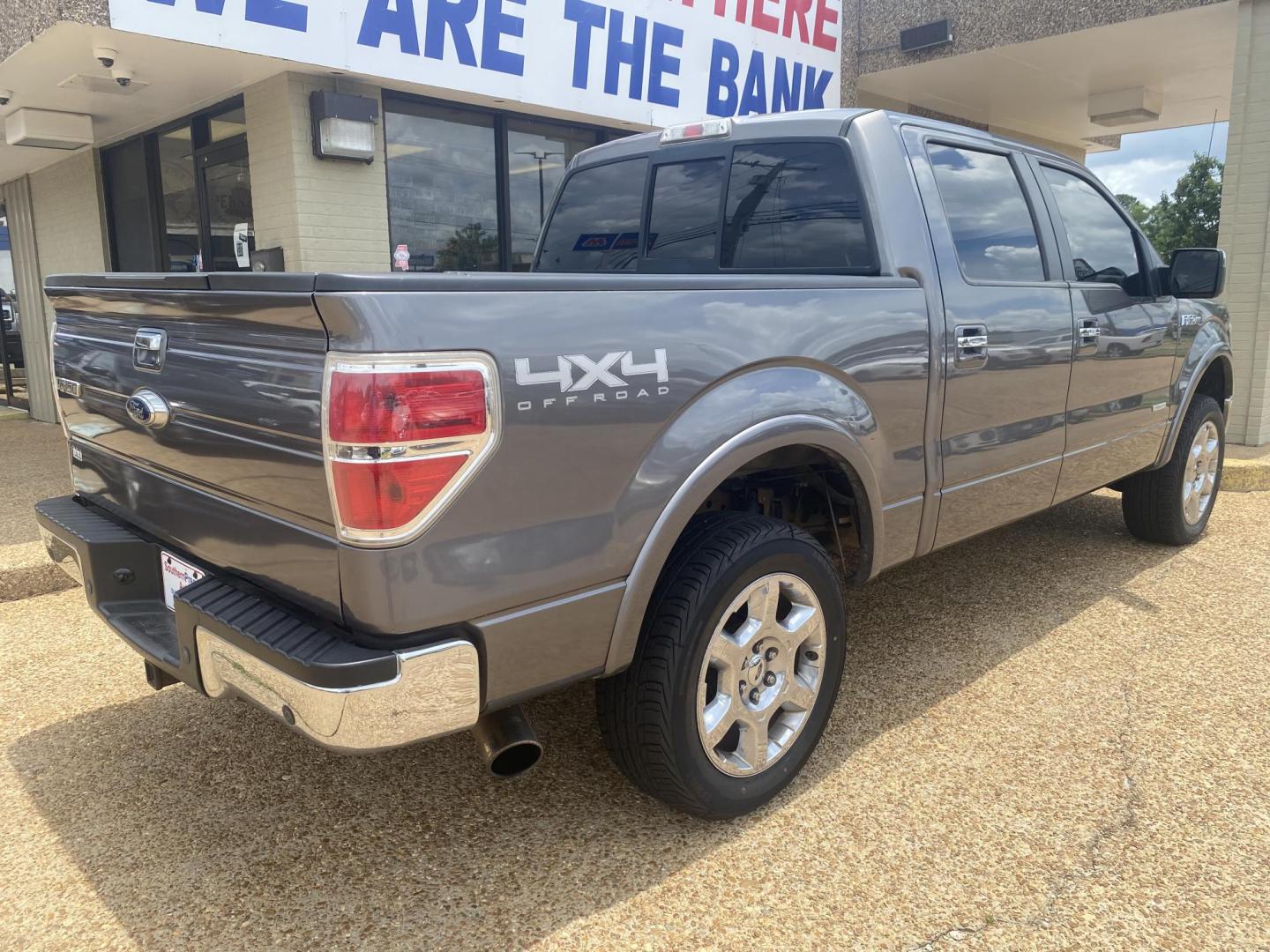 2013 GRAY FORD F-150 LARIAT (1FTFW1ET7DF) , located at 922 W. Beacon St., Philadelphia, MS, 39350, (601) 650-3675, 32.770447, -89.127151 - Photo#5