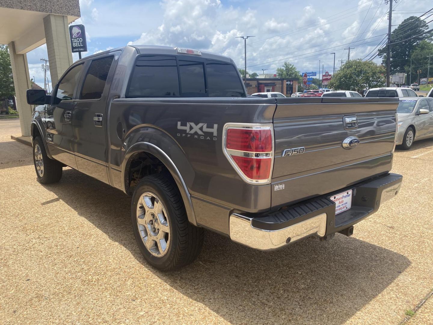 2013 GRAY FORD F-150 LARIAT (1FTFW1ET7DF) , located at 922 W. Beacon St., Philadelphia, MS, 39350, (601) 650-3675, 32.770447, -89.127151 - Photo#3