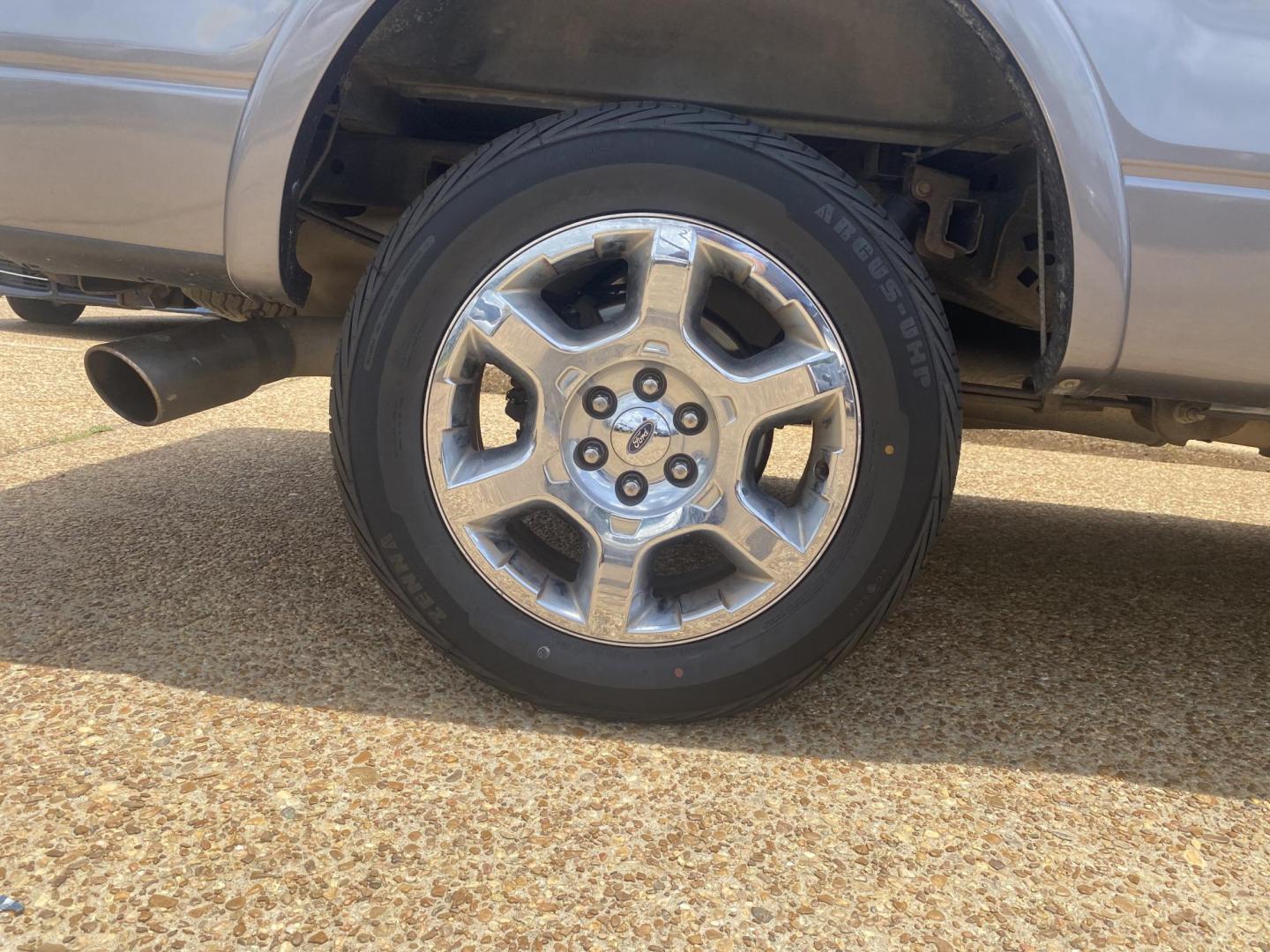 2013 GRAY FORD F-150 LARIAT (1FTFW1ET7DF) , located at 922 W. Beacon St., Philadelphia, MS, 39350, (601) 650-3675, 32.770447, -89.127151 - Photo#7