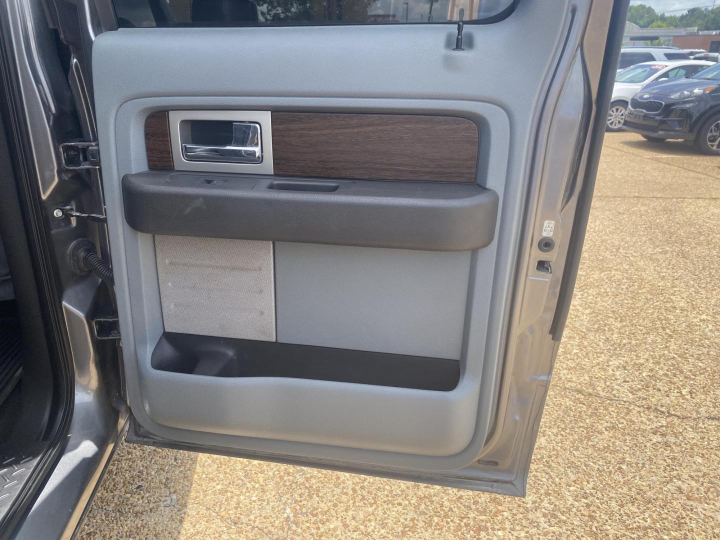 2013 GRAY FORD F-150 LARIAT (1FTFW1ET7DF) , located at 922 W. Beacon St., Philadelphia, MS, 39350, (601) 650-3675, 32.770447, -89.127151 - Photo#15