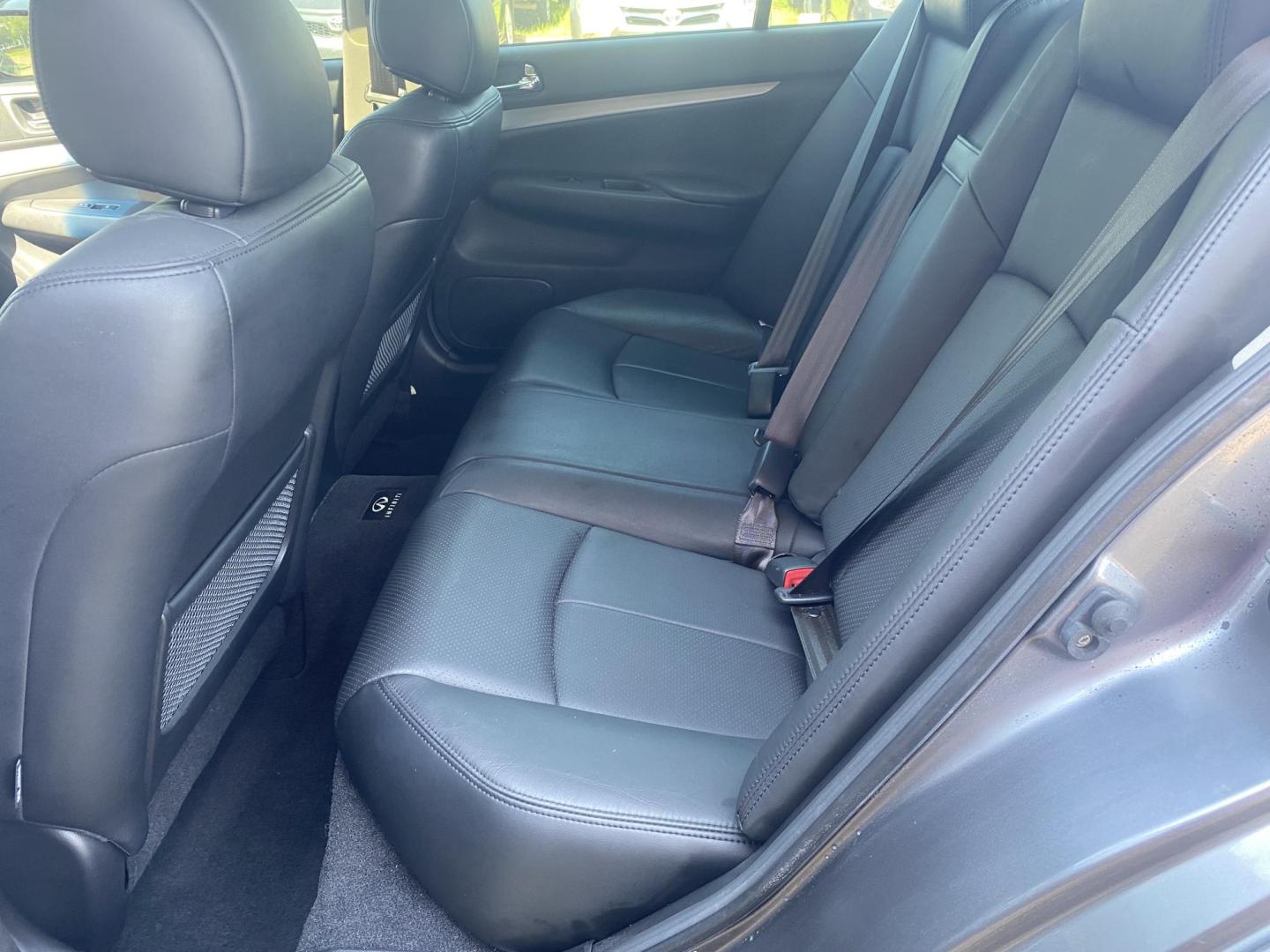 2013 GREY INFINITI G37 BASE; SPORT; JOU (JN1CV6AP7DM) , located at 922 W. Beacon St., Philadelphia, MS, 39350, (601) 650-3675, 32.770447, -89.127151 - Photo#12