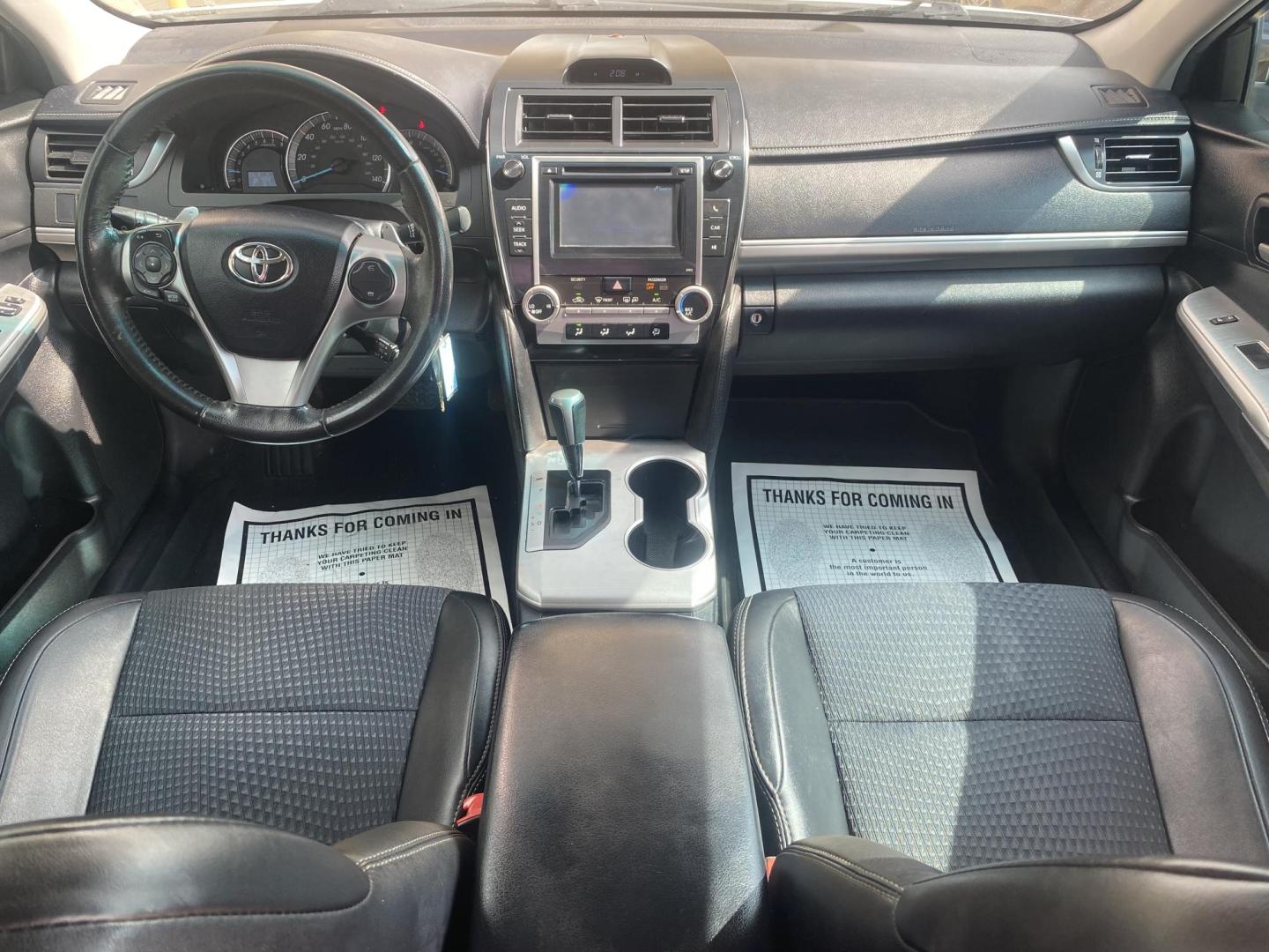 2012 WHITE TOYOTA CAMRY SE (4T1BF1FK5CU) , located at 922 W. Beacon St., Philadelphia, MS, 39350, (601) 650-3675, 32.770447, -89.127151 - Photo#16