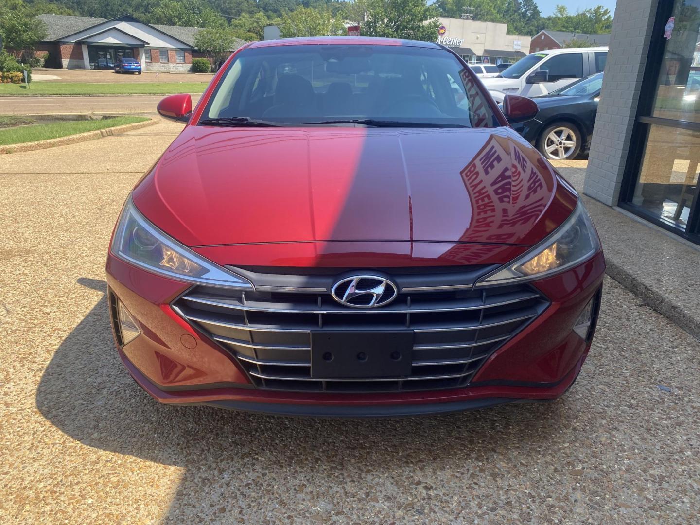 2020 RED HYUNDAI ELANTRA SEL (KMHD84LF0LU) , located at 922 W. Beacon St., Philadelphia, MS, 39350, (601) 650-3675, 32.770447, -89.127151 - Photo#1