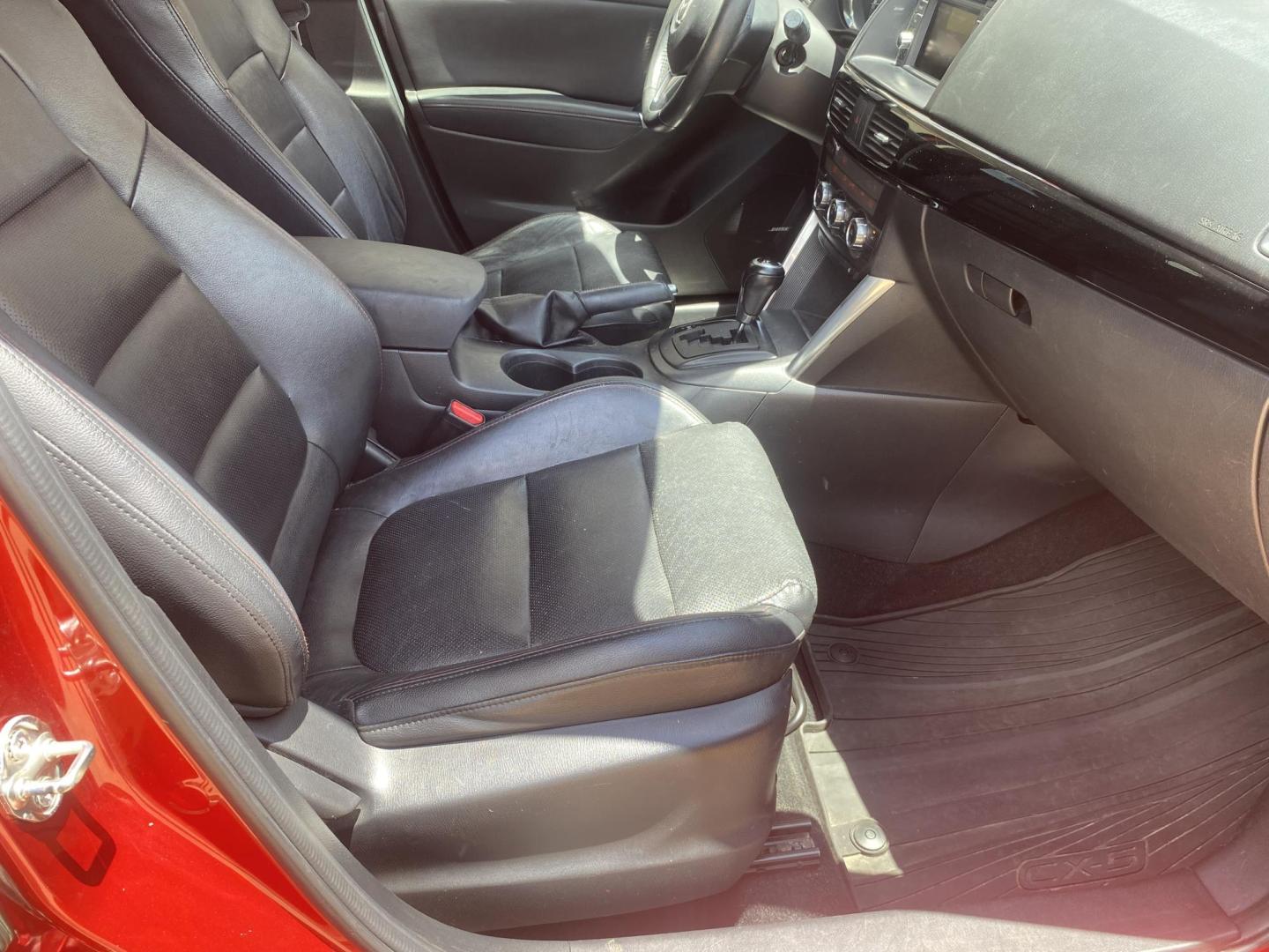 2014 RED MAZDA CX-5 GRAND TOURING (JM3KE2DY5E0) , located at 922 W. Beacon St., Philadelphia, MS, 39350, (601) 650-3675, 32.770447, -89.127151 - Photo#10