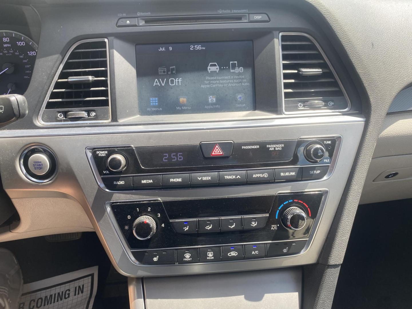 2017 RED HYUNDAI SONATA LIMITED; SPOR (5NPE34AF6HH) , located at 922 W. Beacon St., Philadelphia, MS, 39350, (601) 650-3675, 32.770447, -89.127151 - Photo#18