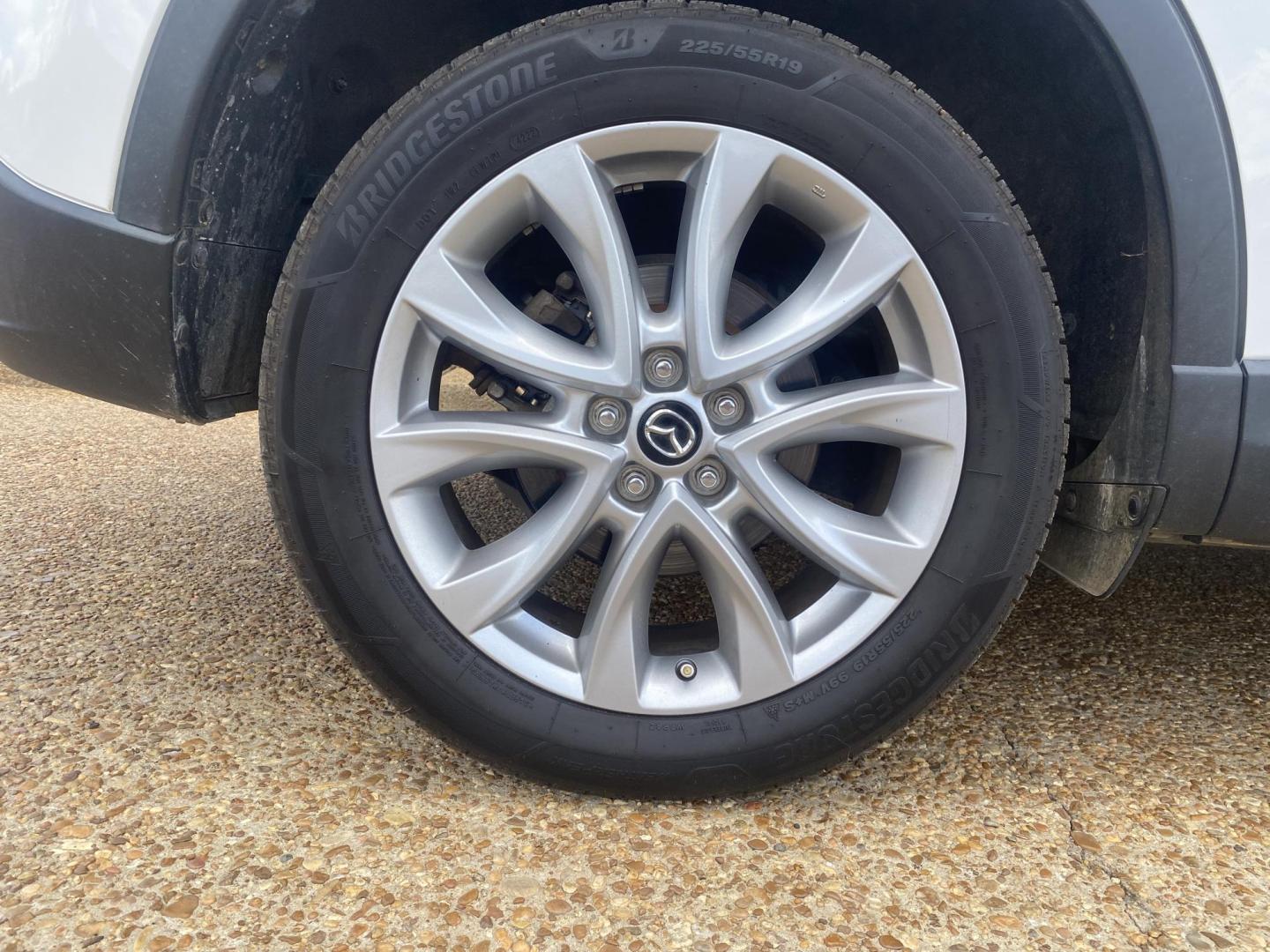 2014 WHITE MAZDA CX-5 GRAND TOURING (JM3KE2DY3E0) , located at 922 W. Beacon St., Philadelphia, MS, 39350, (601) 650-3675, 32.770447, -89.127151 - Photo#7