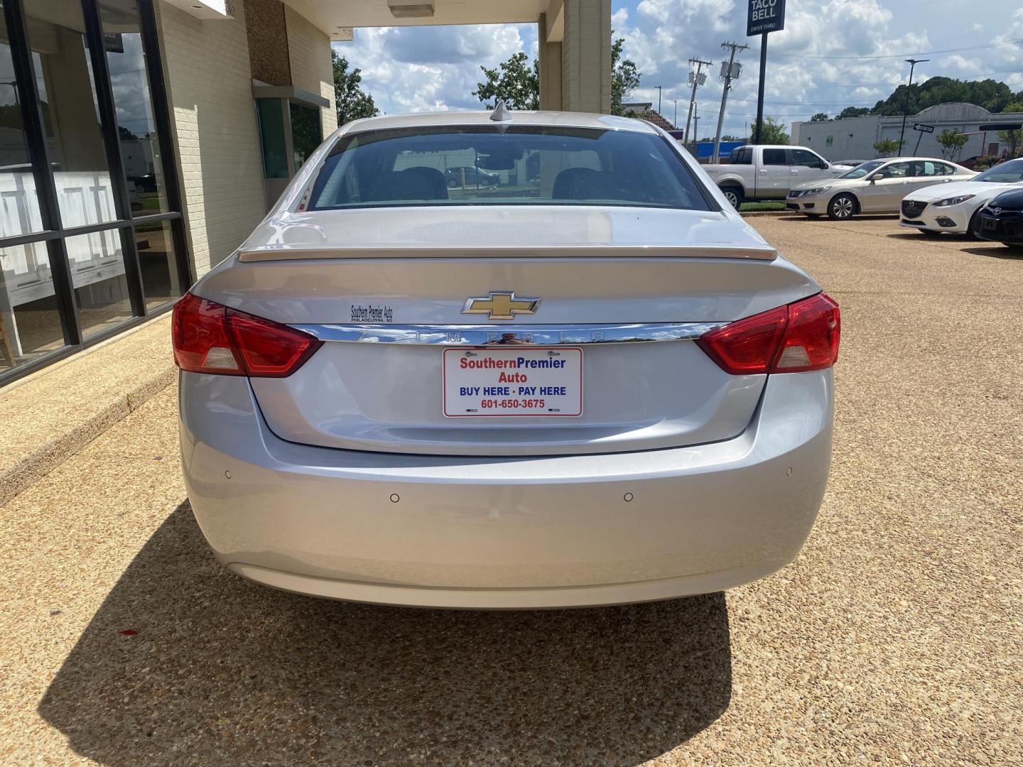 2016 SILVER CHEVROLET IMPALA LT (2LT) (2G1115S37G9) , located at 922 W. Beacon St., Philadelphia, MS, 39350, (601) 650-3675, 32.770447, -89.127151 - Photo#4