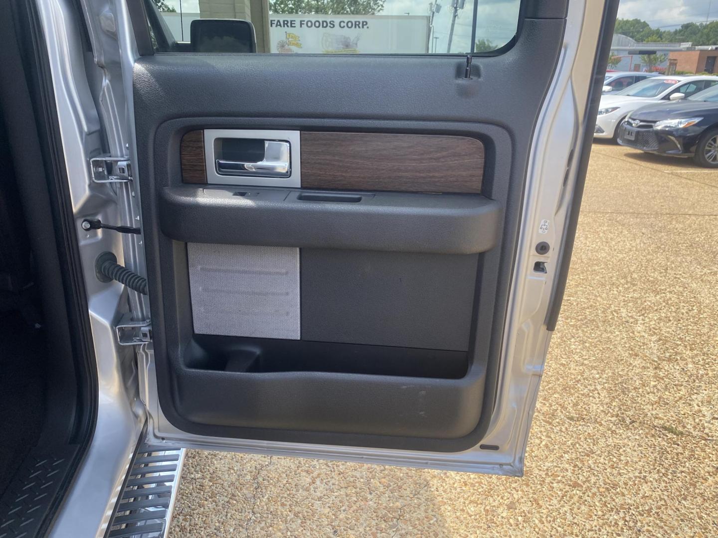 2014 SILVER FORD F-150 LIMITED (1FTFW1ET9EK) , located at 922 W. Beacon St., Philadelphia, MS, 39350, (601) 650-3675, 32.770447, -89.127151 - Photo#15